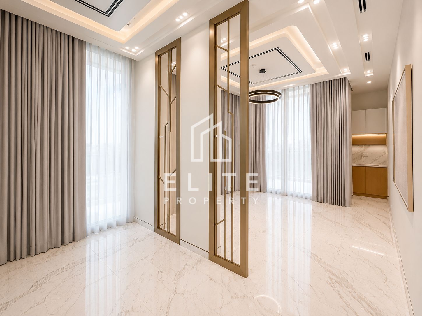Lagoon Facing | Corner Plot | Luxury Mansion
