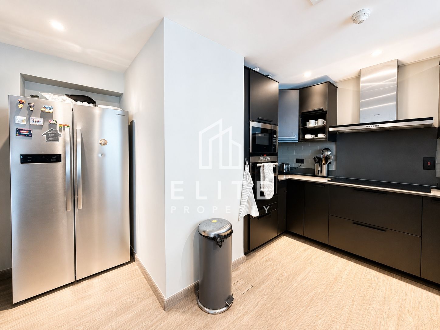 SPACIOUS LAYOUT, UPGRADED, FURNISHED / UNFURNISHED