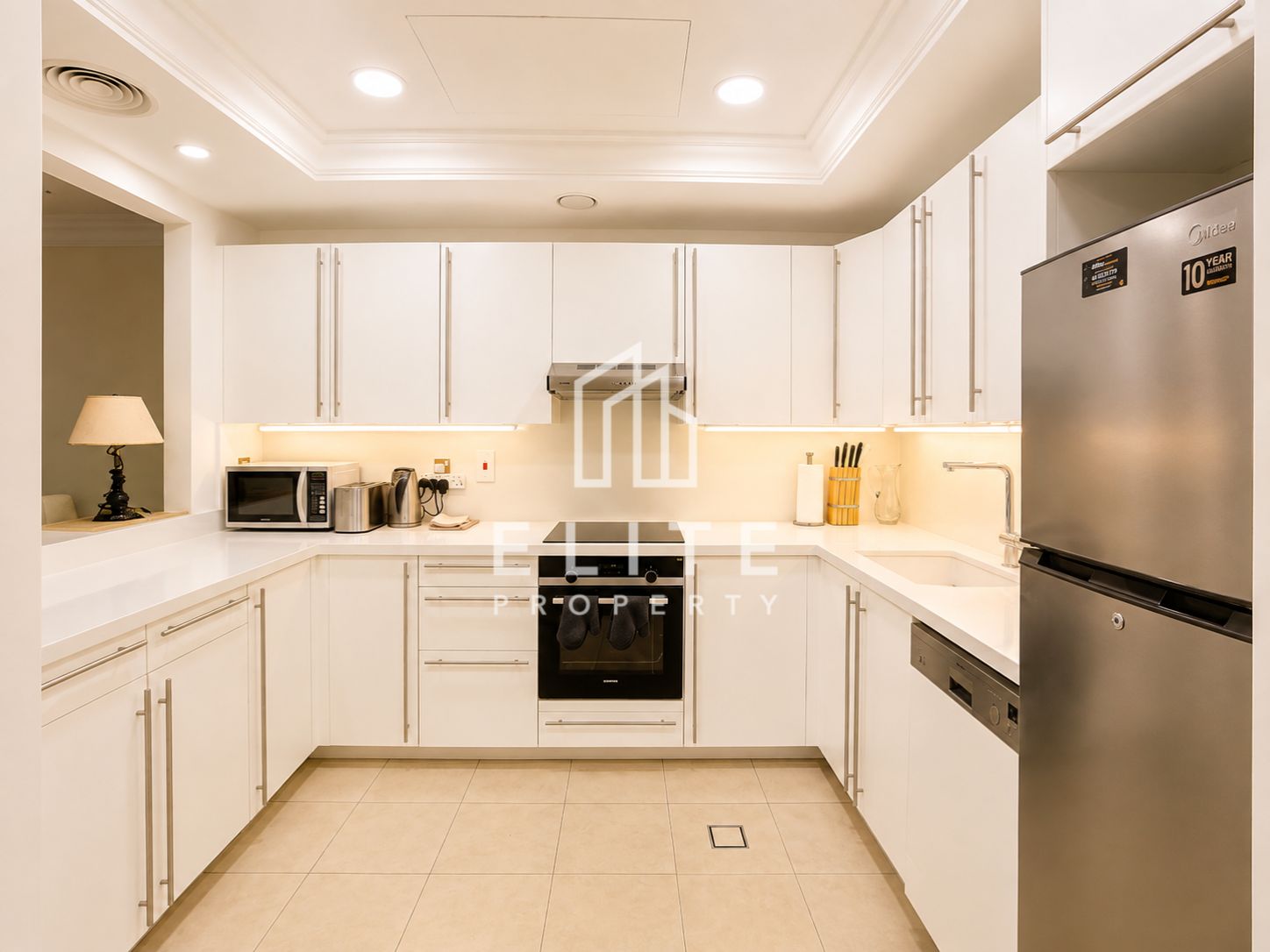 Vacant | Furnished | Beach Access