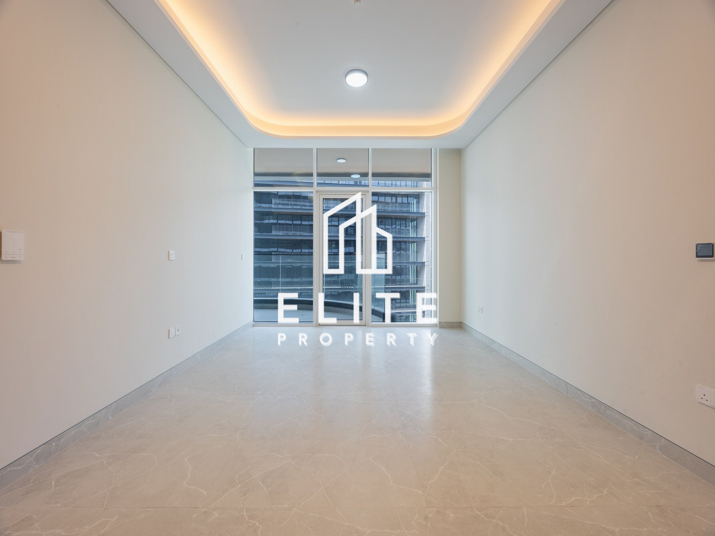 Golf & Villa Views I Spacious I Mid-High Floor