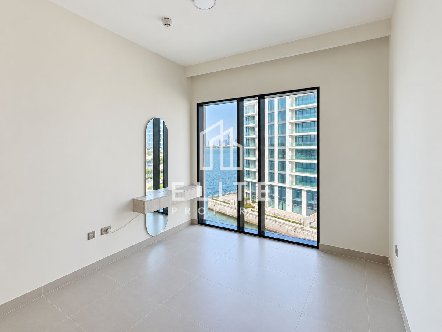 Brand New | Large Layout | Canal View