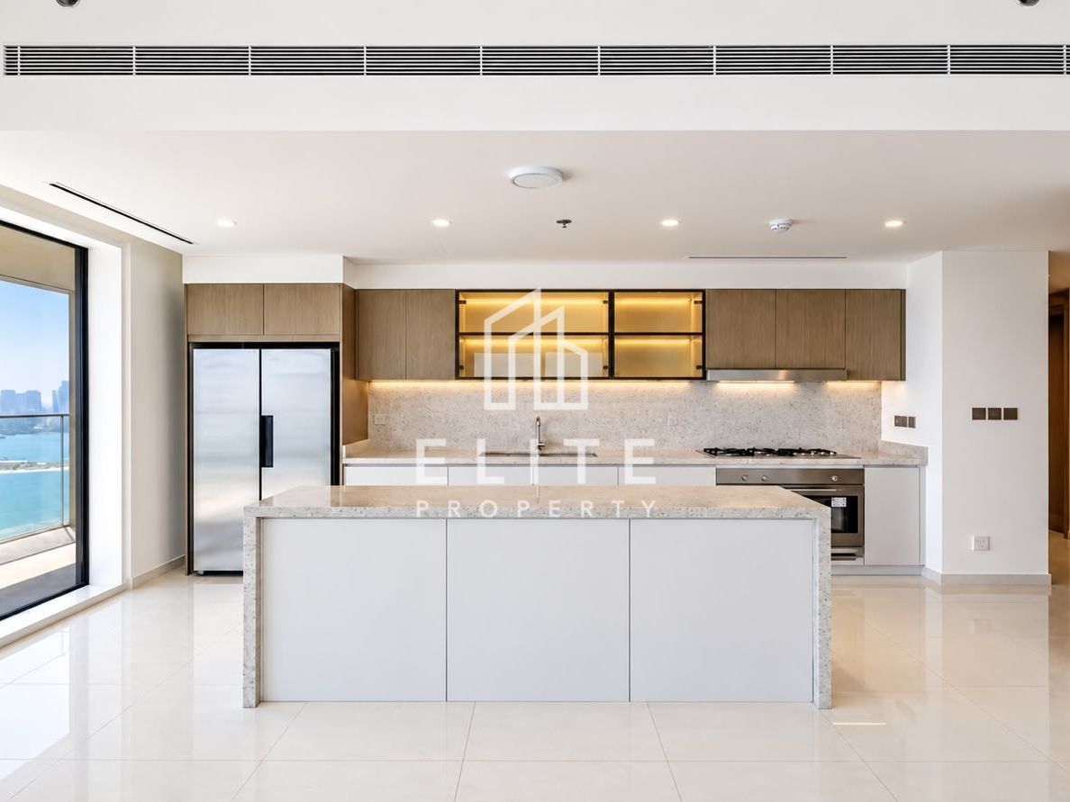 Spacious 3 Bed + Maids | Unfurnished | Palm View