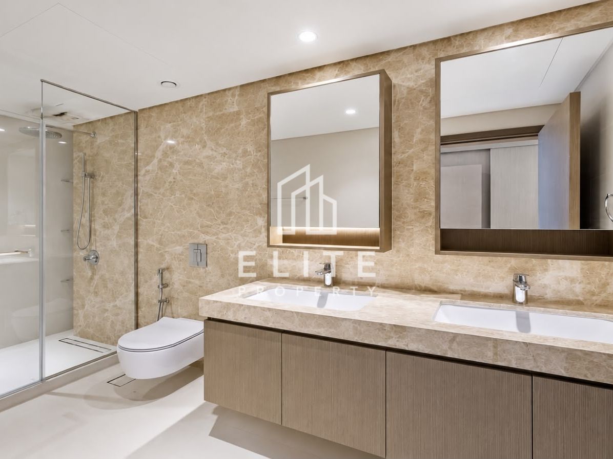 Spacious 3 Bed + Maids | Unfurnished | Palm View
