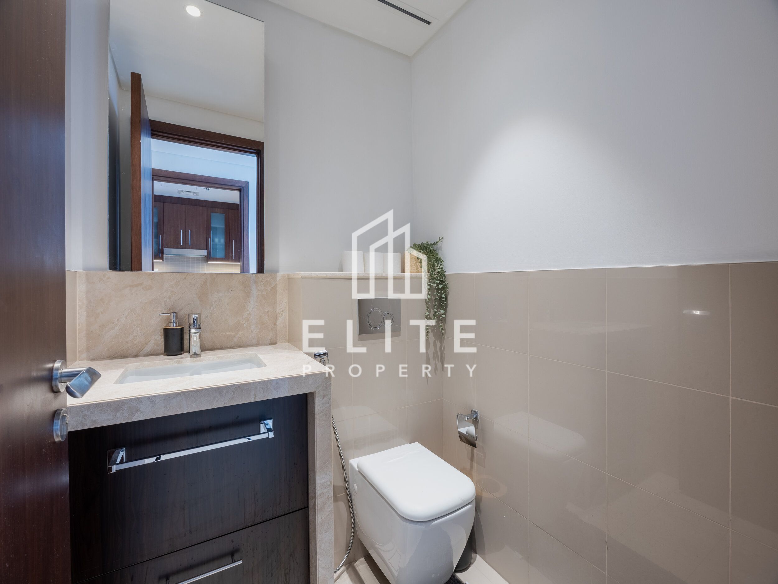 Furnished 1 Bed | High Floor | Dubai Mall Access