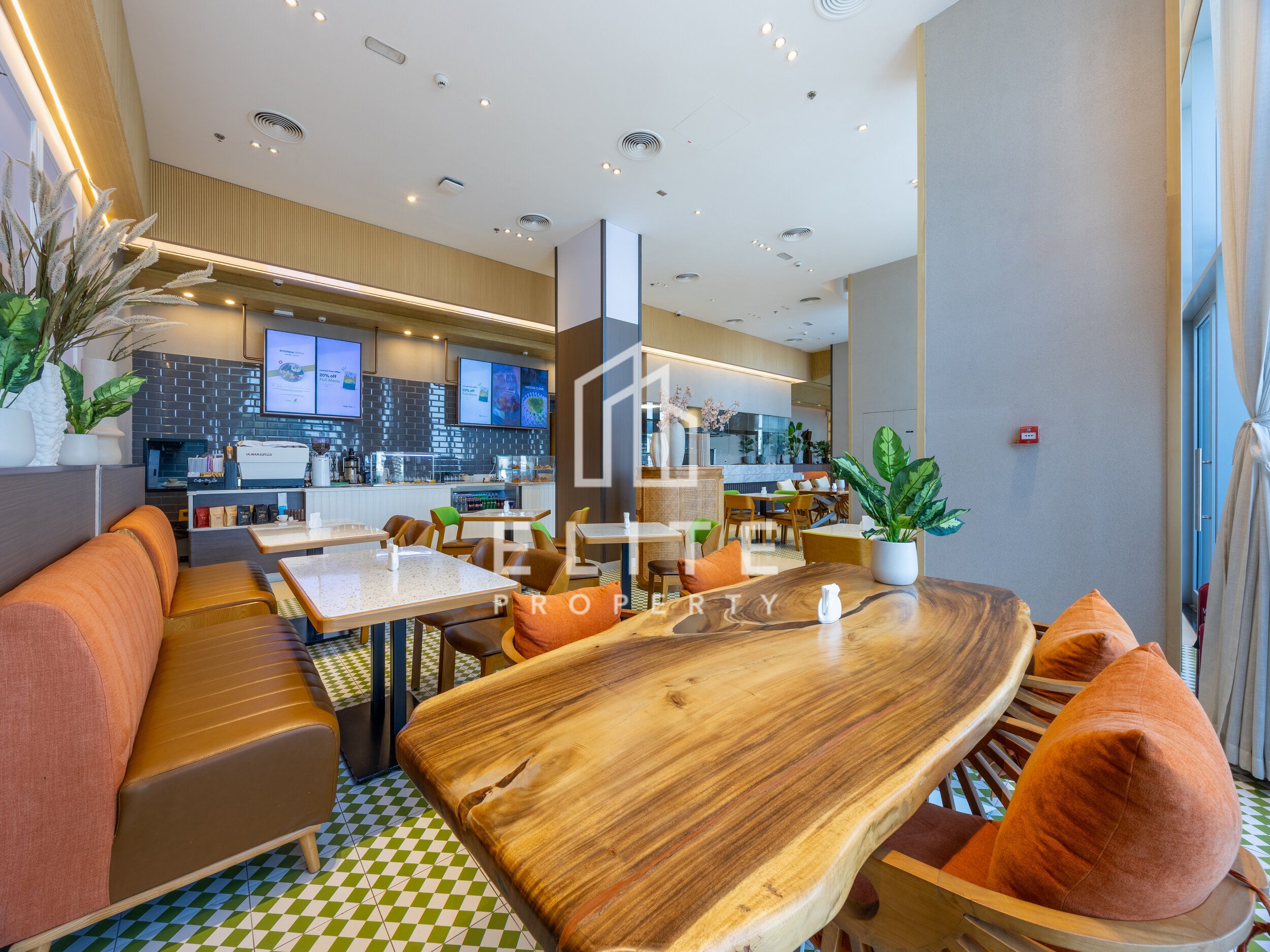 FULLY OPERATIONAL CAFÉ & RESTAURANT IN DUBAI CREEK HARBOUR
