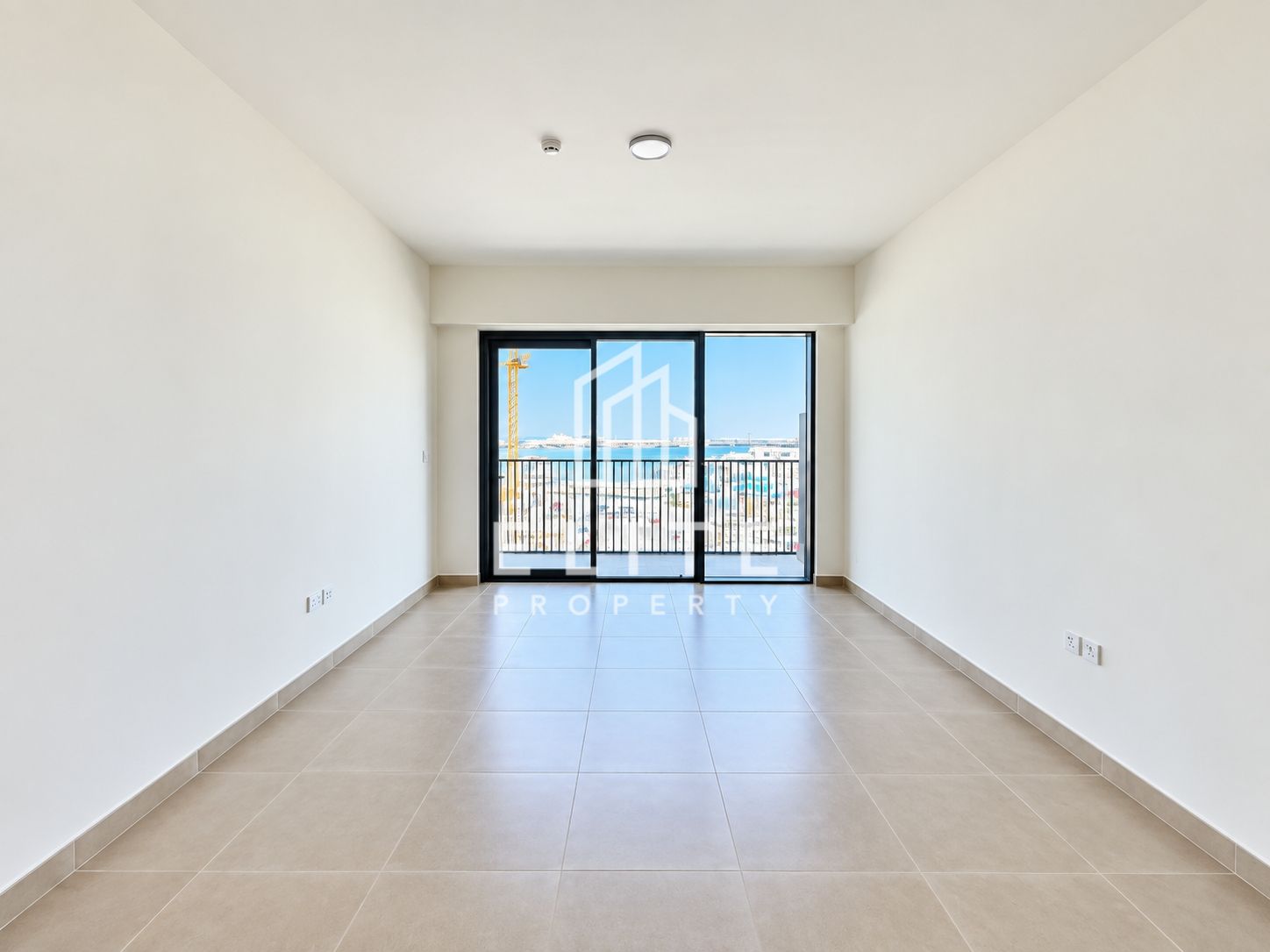 Brand New | Top Floor | Sea Veiw