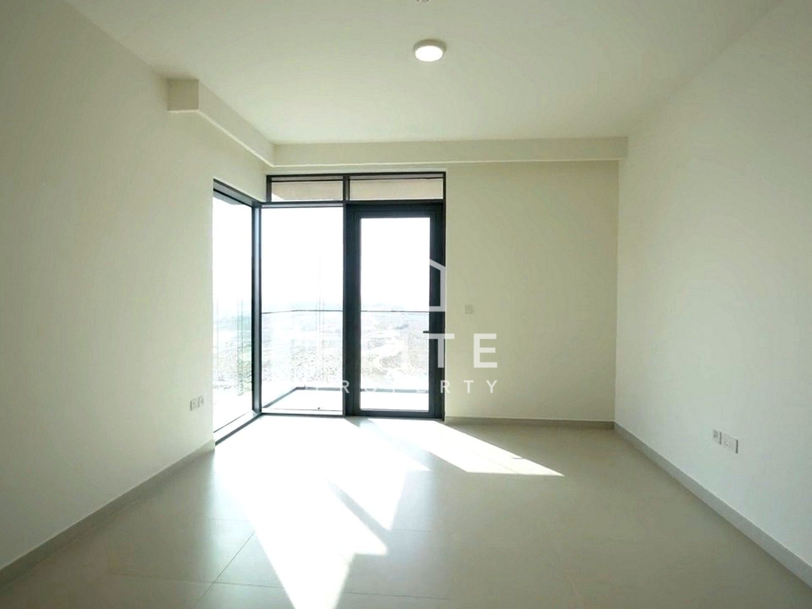 VACANT | MULTIPLE OPTIONS | NO AGENTS