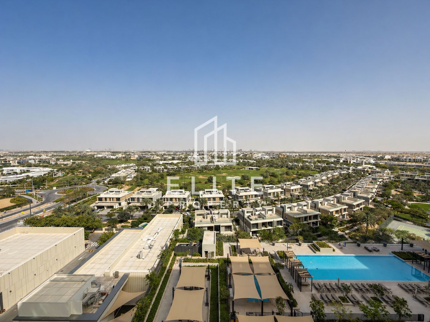 High Floor I Full Golf Course View I +Maid
