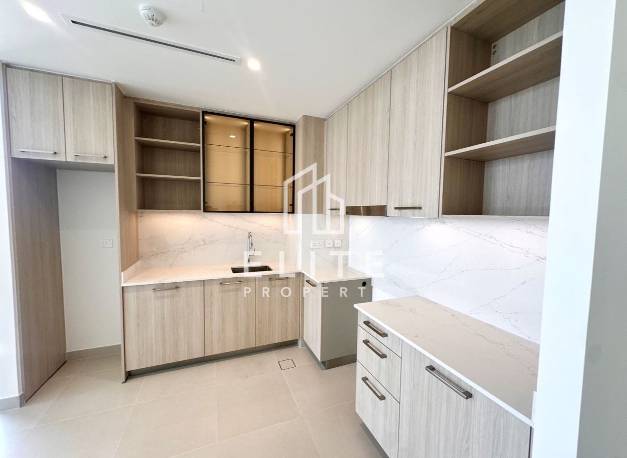 FIRST TENANT | LUXURY BUILDING | READY NOW