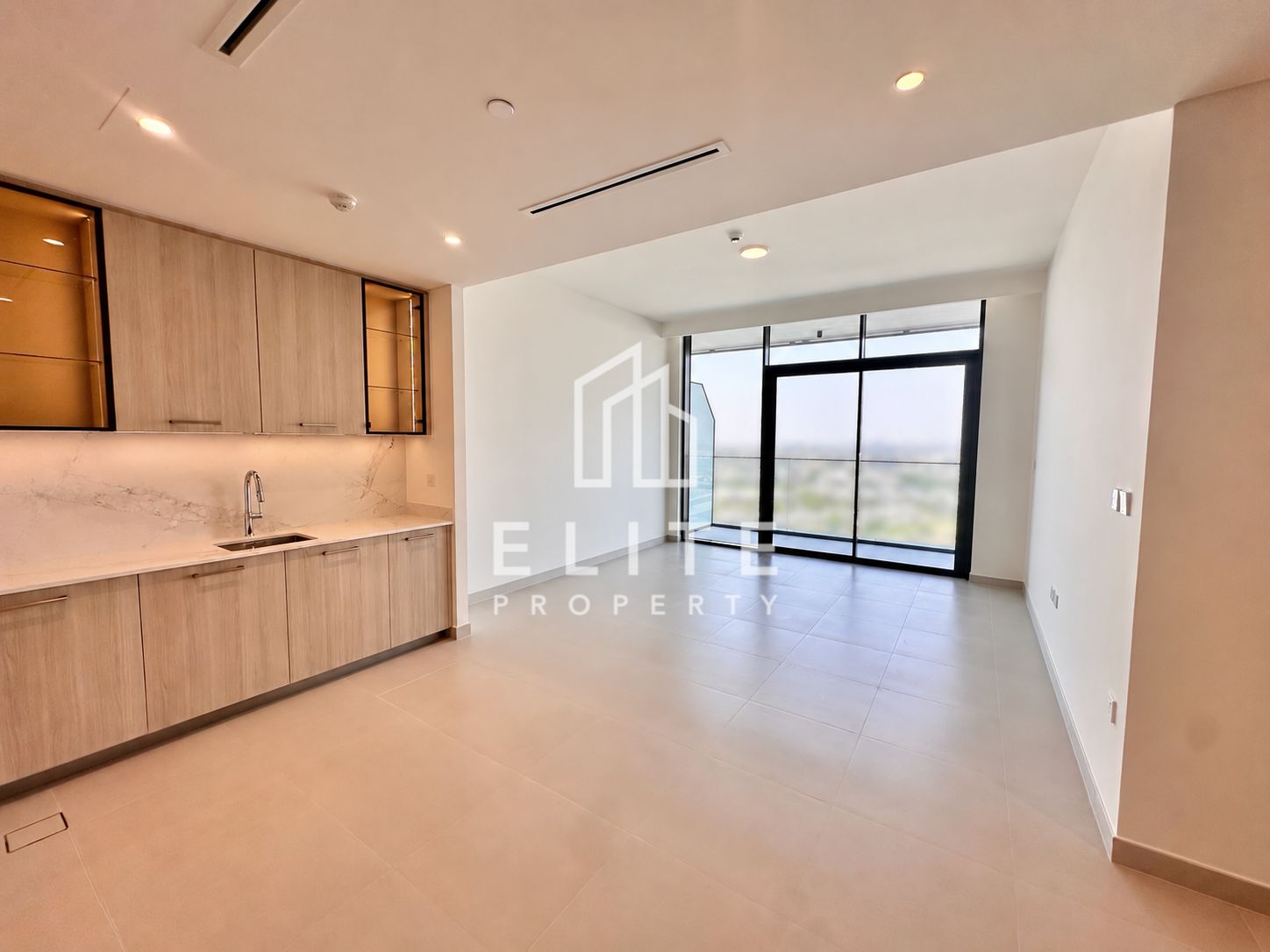 FIRST TENANT | LUXURY BUILDING | READY NOW