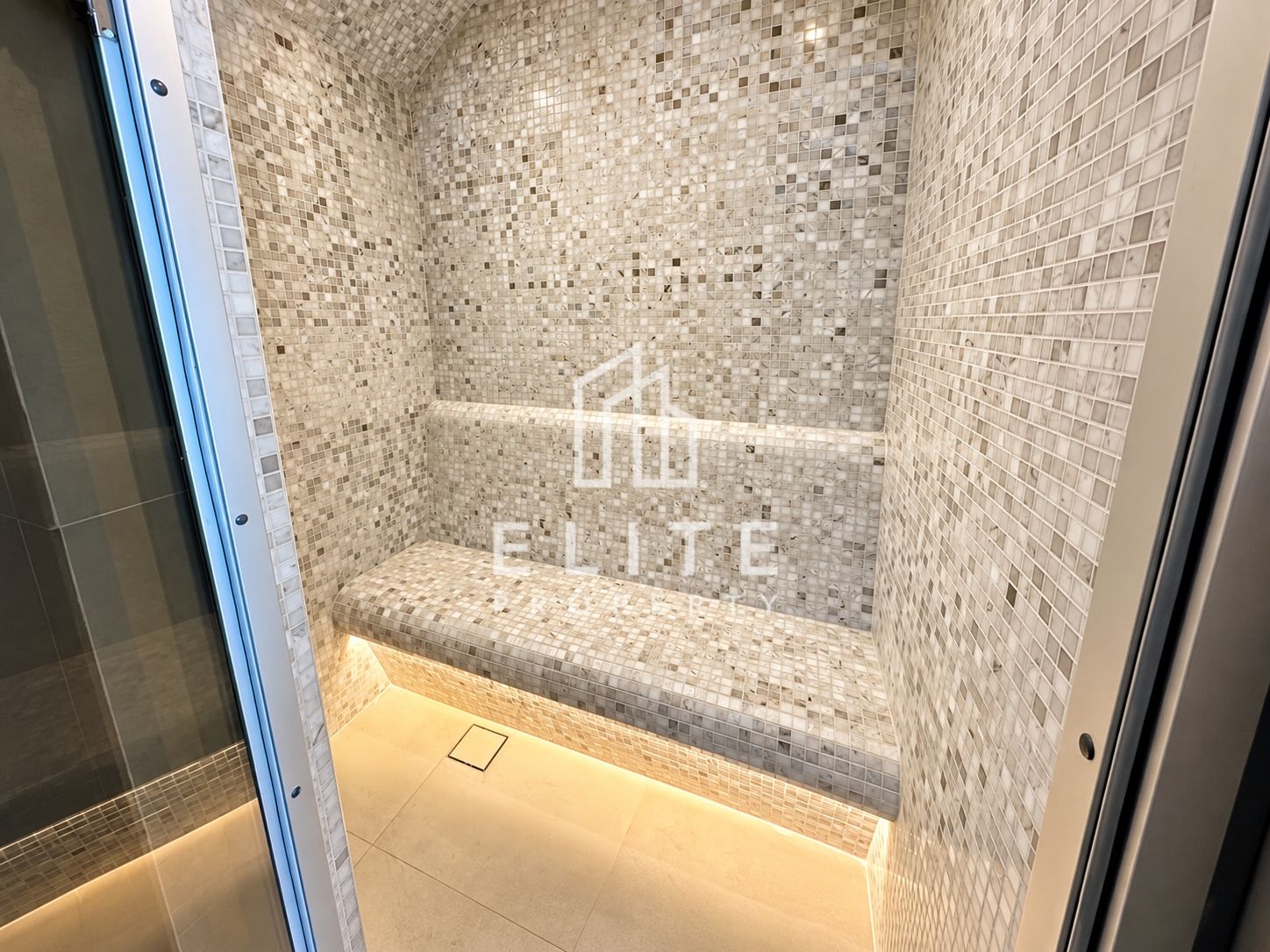 Brand New | Top Floor | Luxury Building