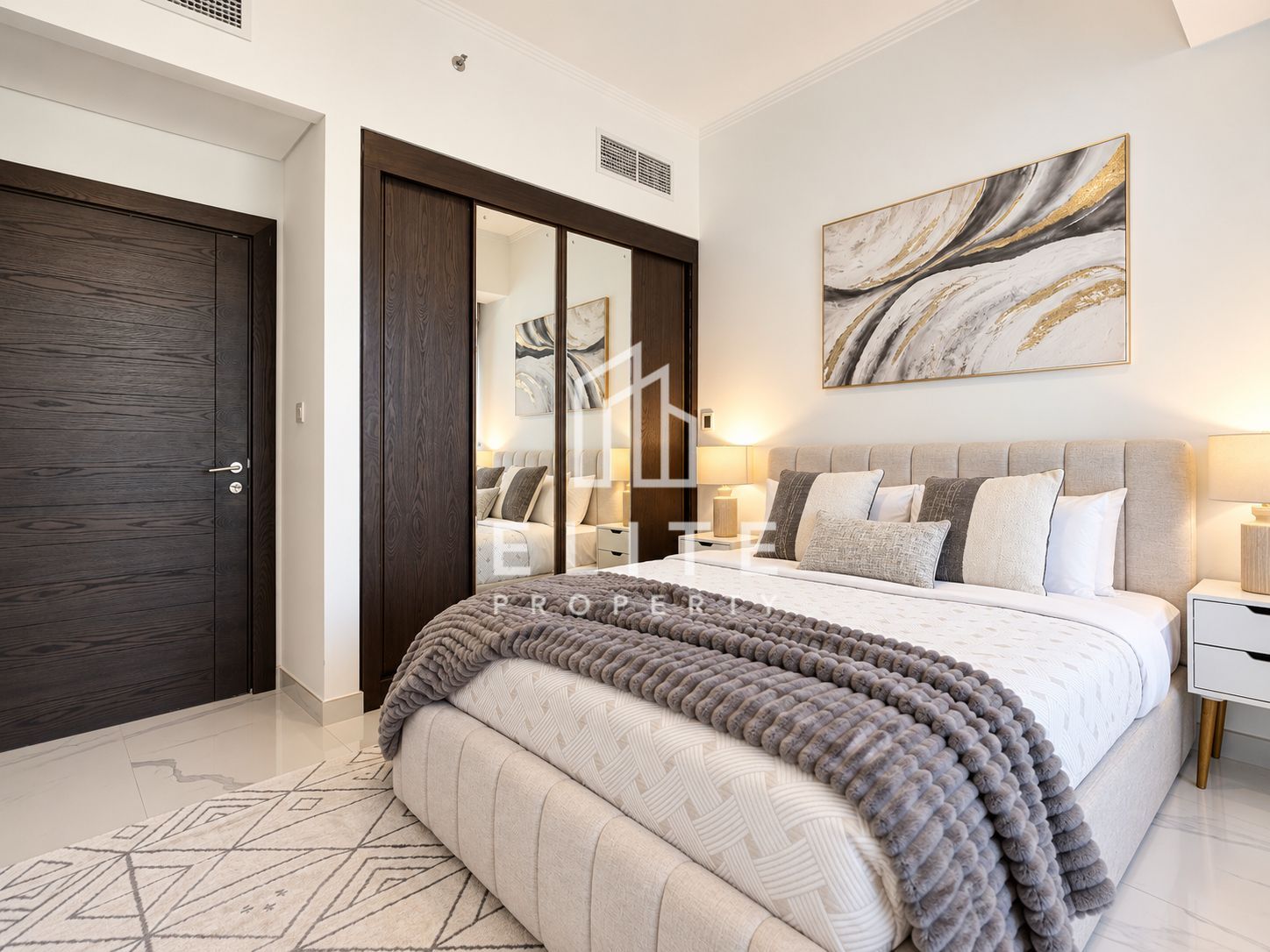 Marina View | Fully Upgraded | Furnished