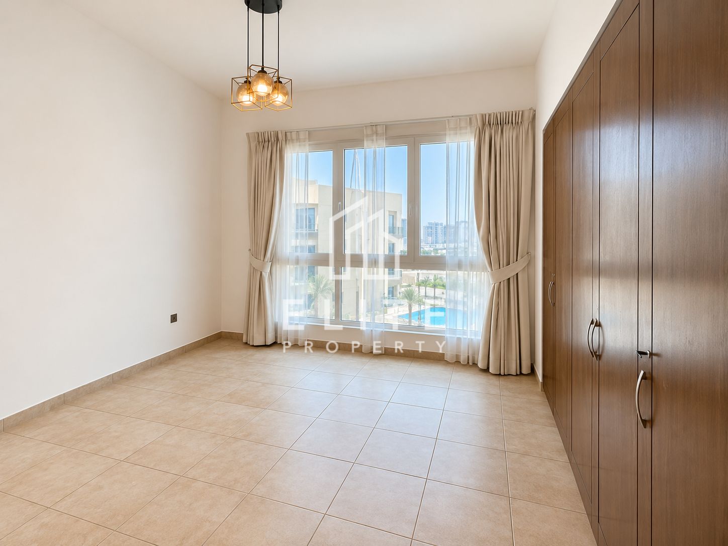 Vacant | Unfurnished | Large Layout