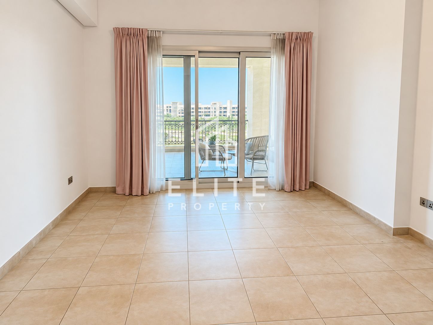 Vacant | Unfurnished | Large Layout