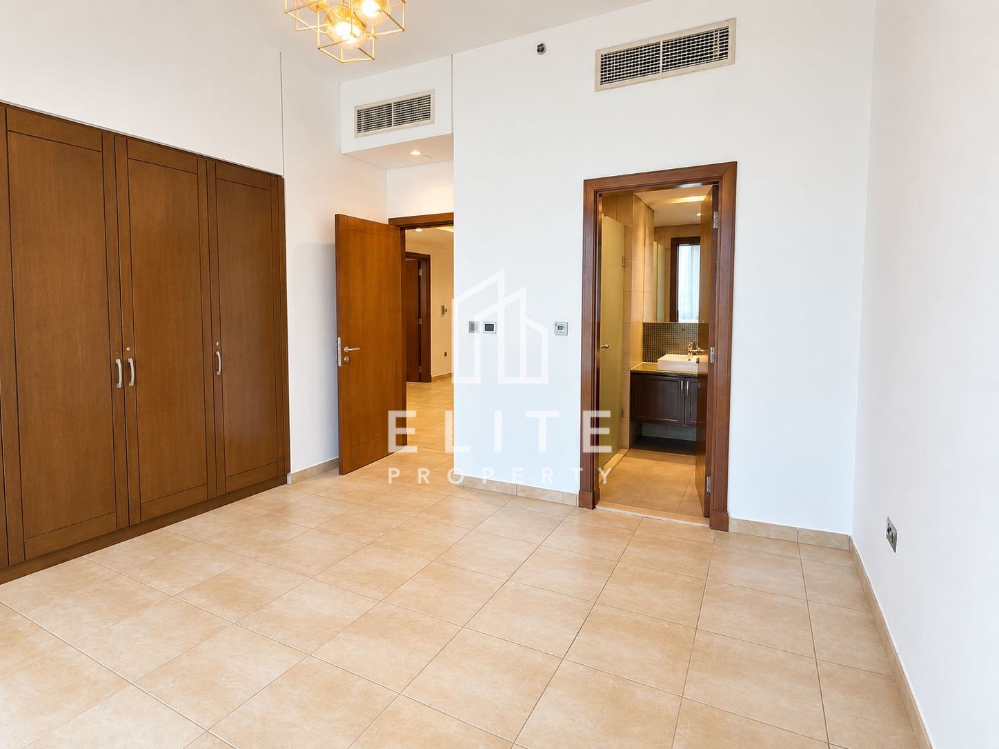 Vacant | Unfurnished | Large Layout