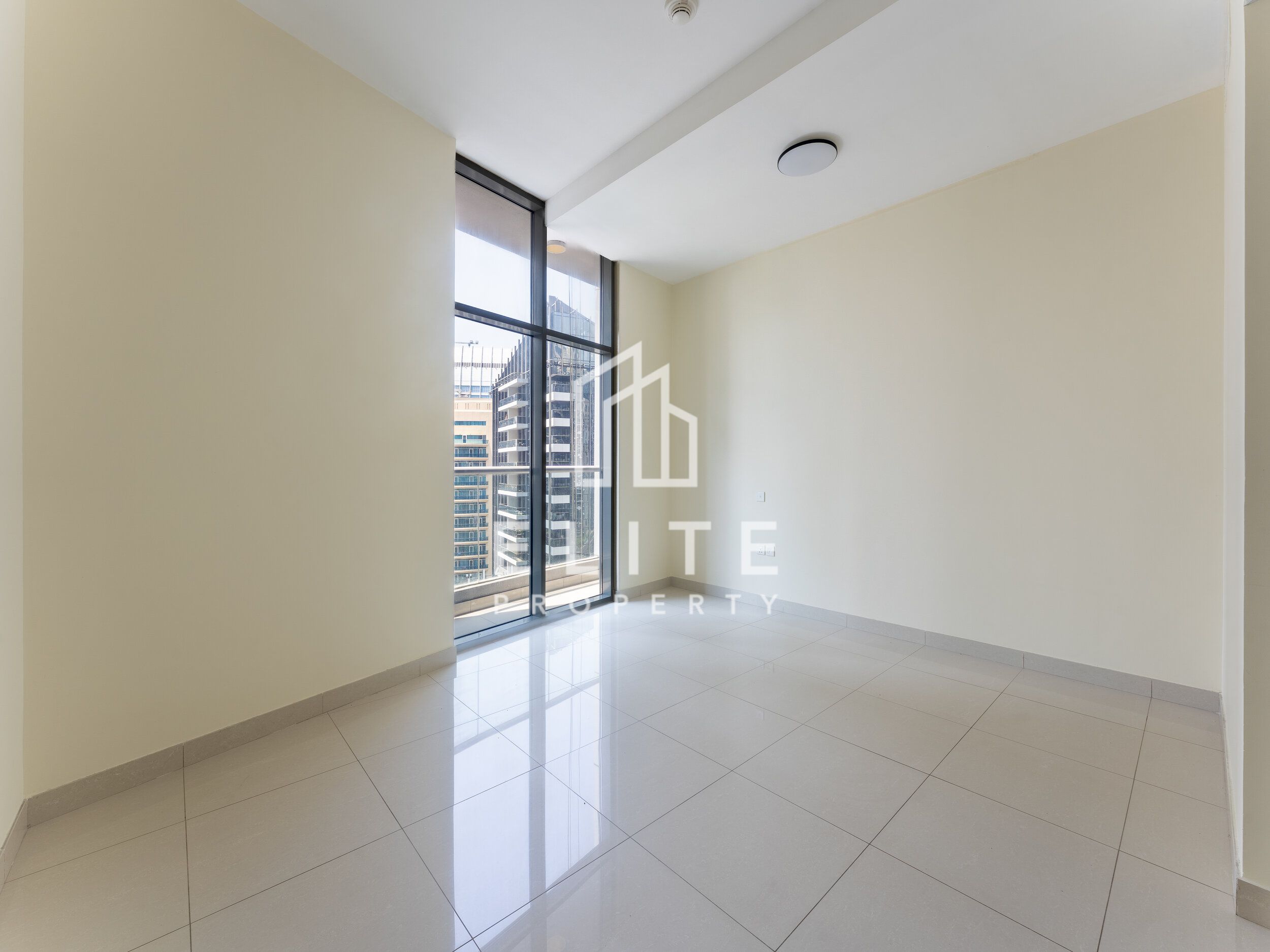 VACANT | MARINA VIEW | 2 MONTHS FREE