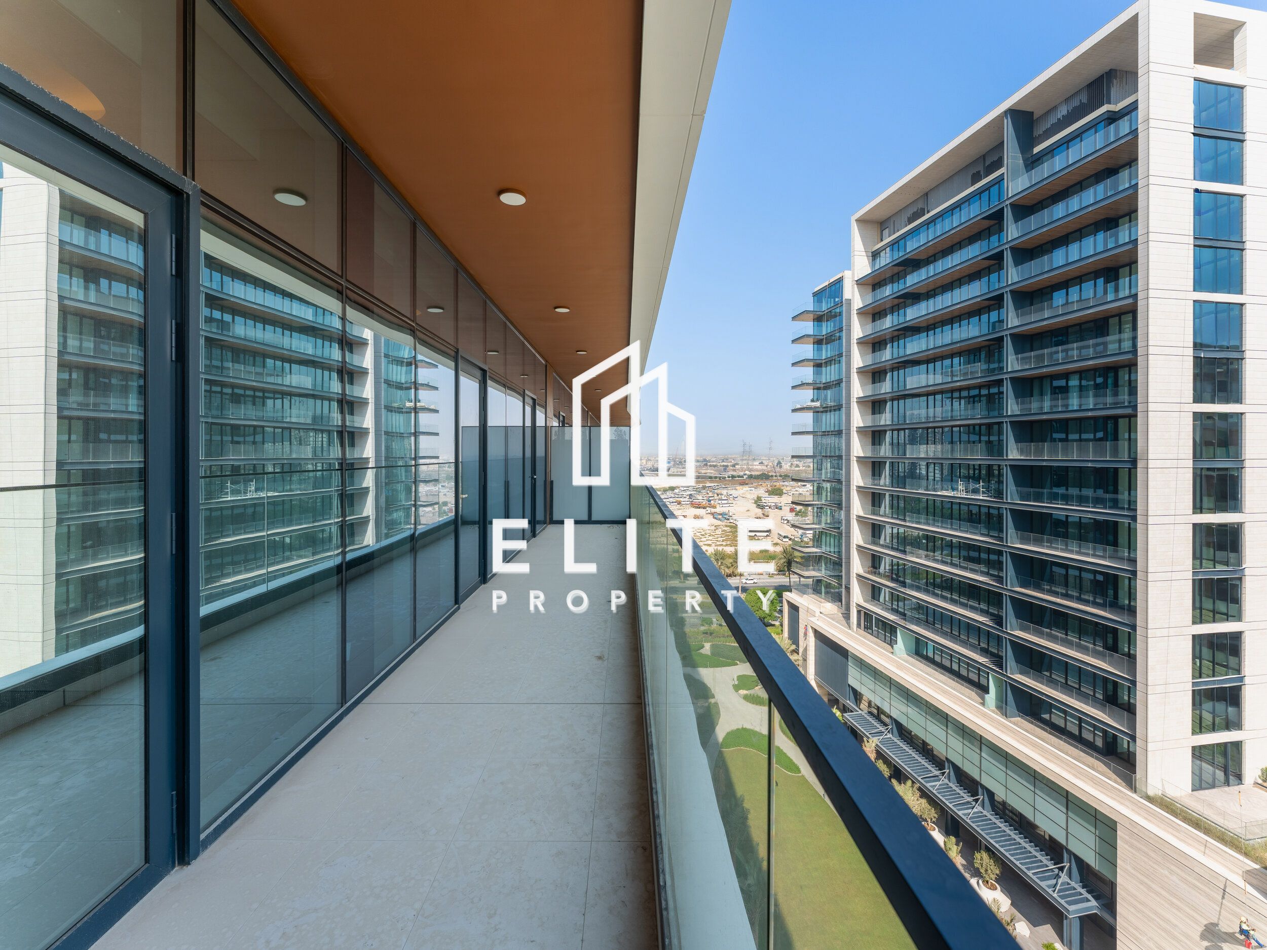 Spacious & Modern Design I  Golf & Villa Views