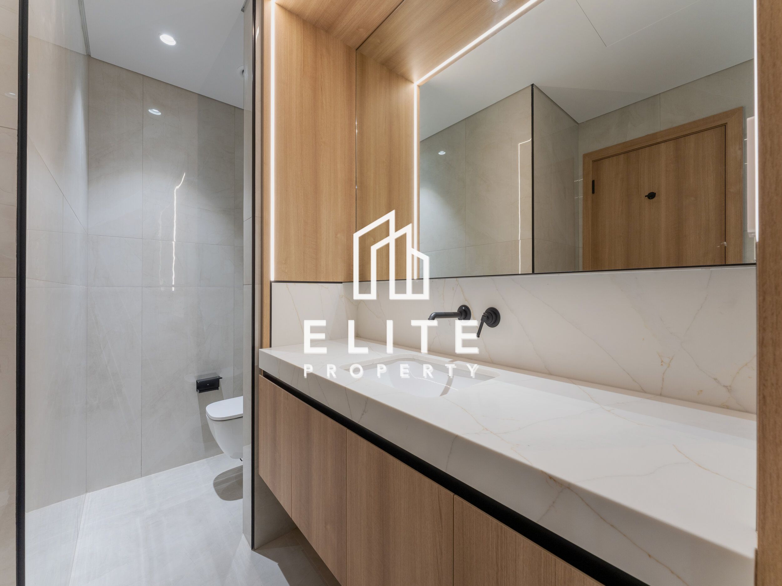 Spacious & Modern Design I  Golf & Villa Views
