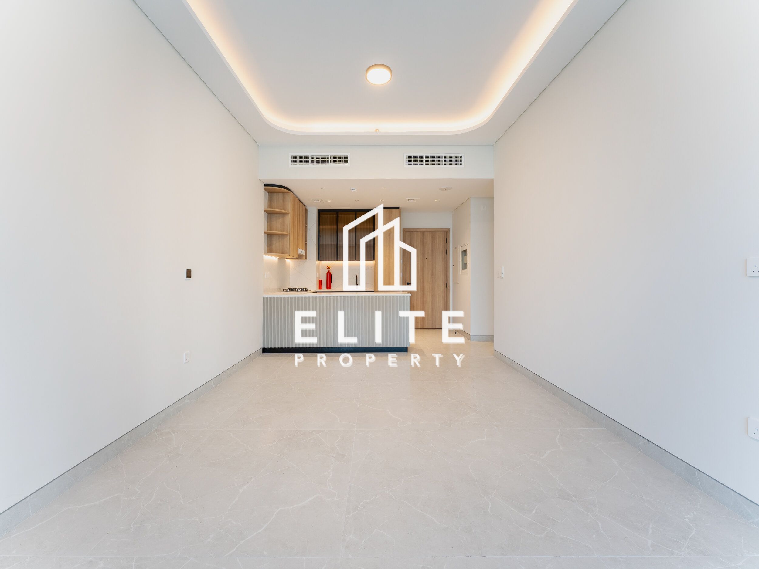Spacious & Modern Design I  Golf & Villa Views