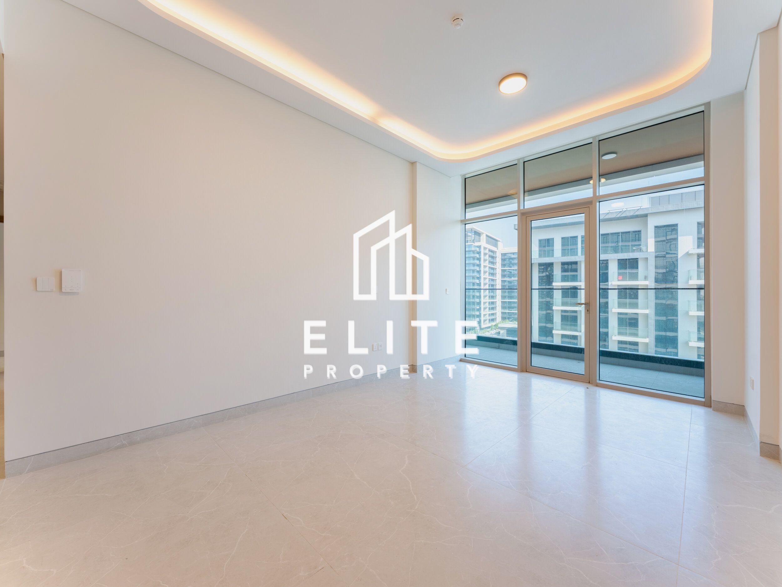 Spacious & Modern Design I  Golf & Villa Views