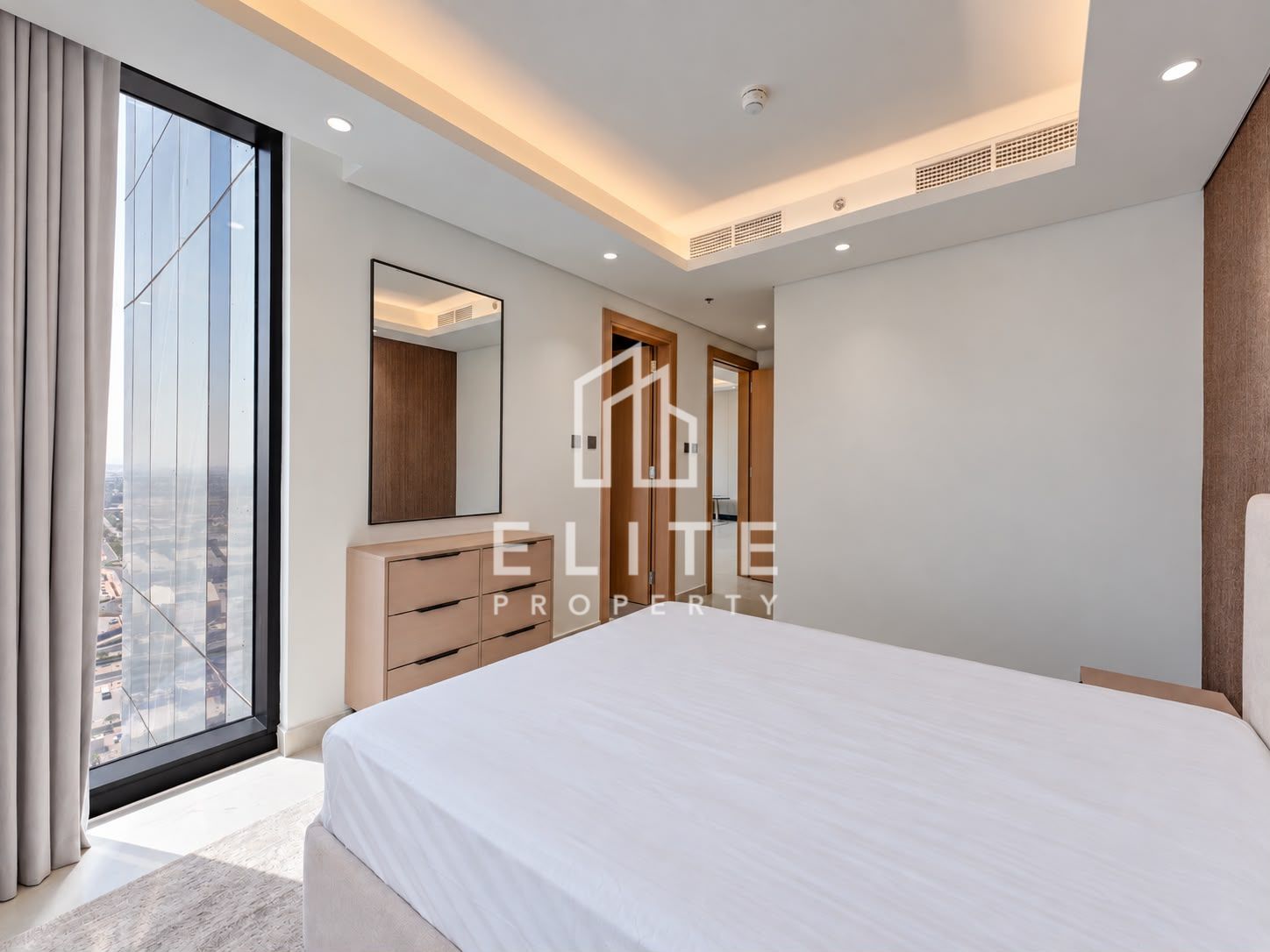 Spacious 2 Bed Duplex | High Floor | Vacant