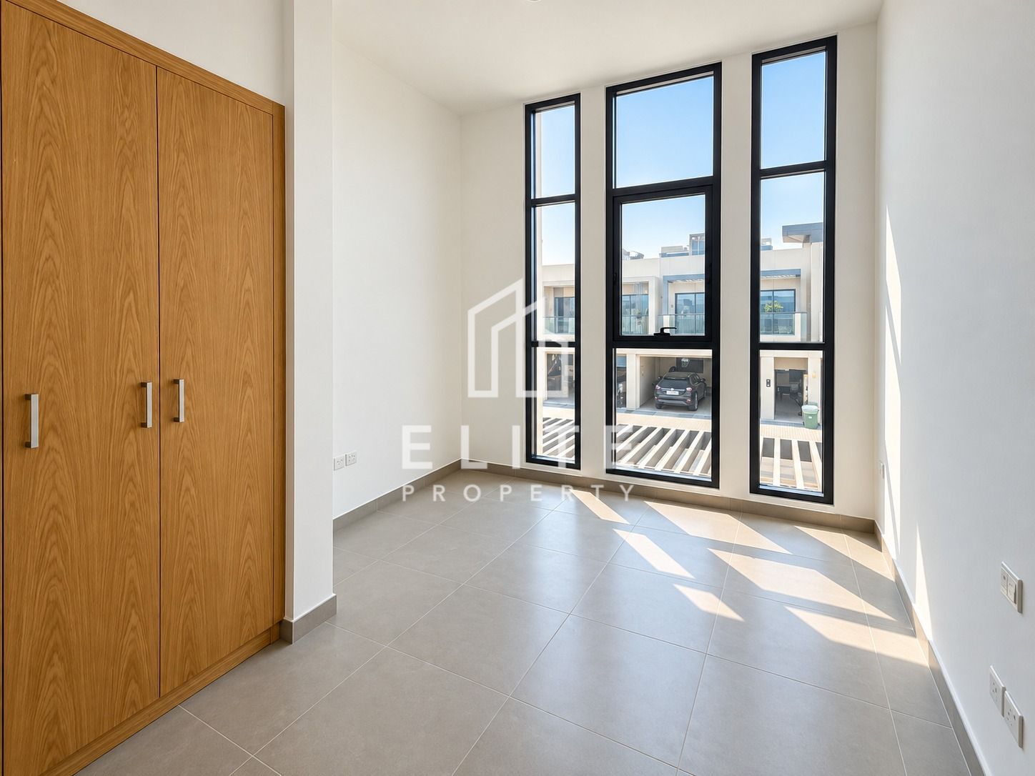 Single Row | Spacious Layout | Vacant Now