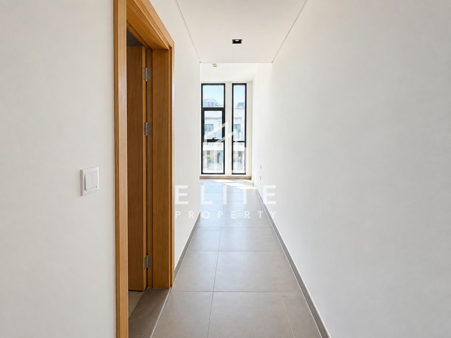 Single Row | Spacious Layout | Vacant Now