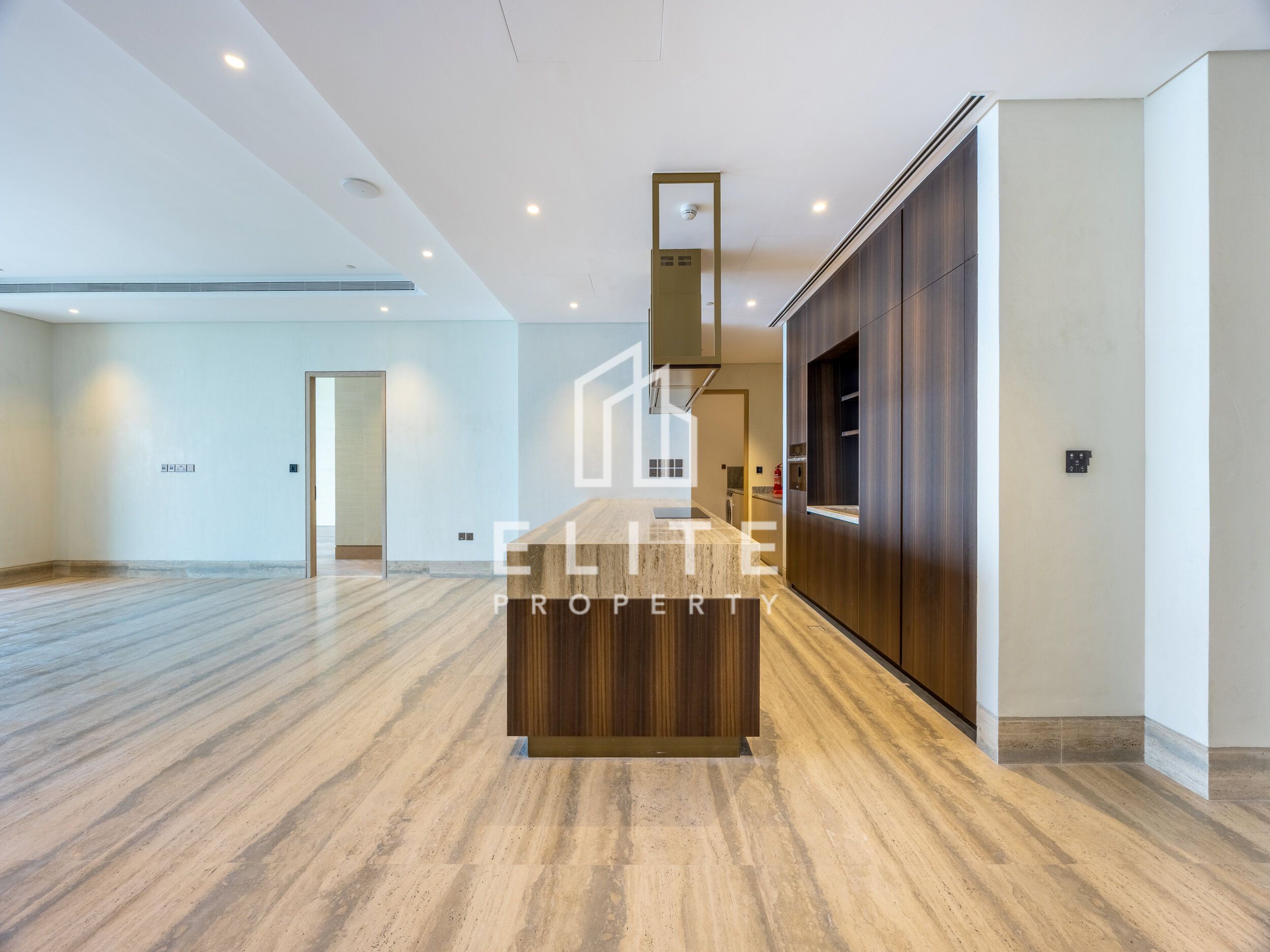 SEA VIEW | PRIVATE BEACH ACCESS | ULTRA LUXURY
