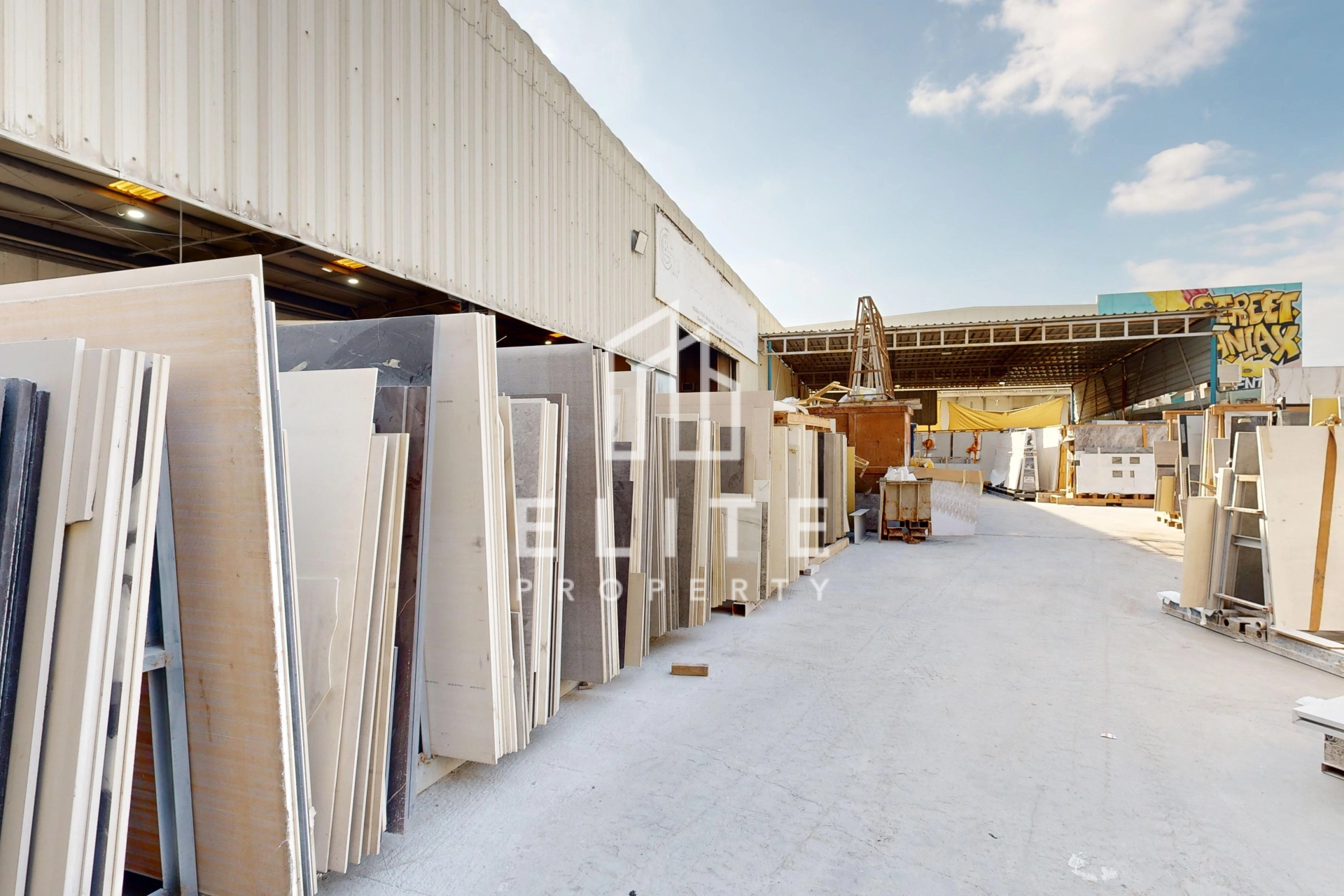Marble &amp; Quarts factory in Dubai for Sale