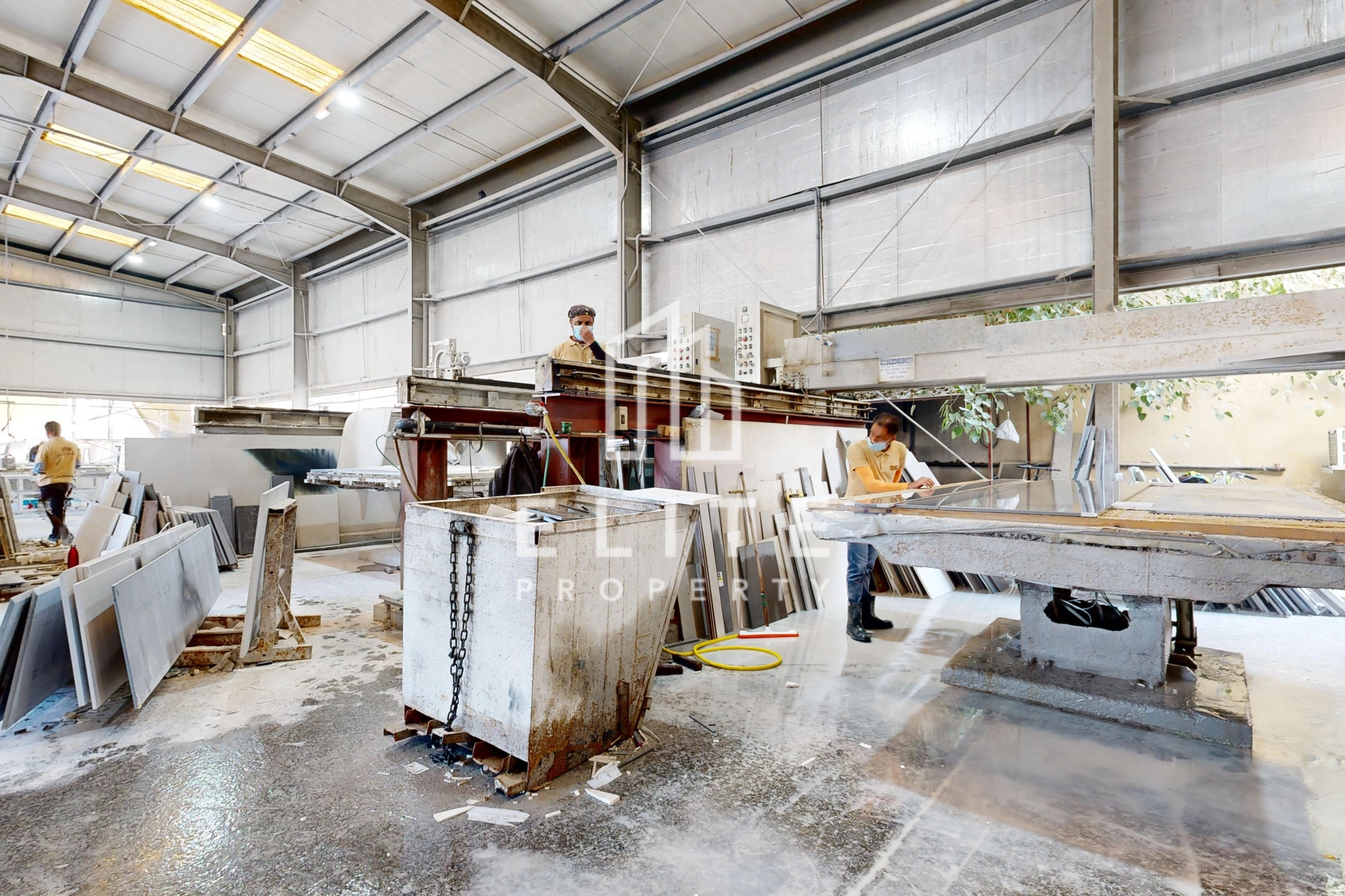 Marble &amp; Quarts factory in Dubai for Sale