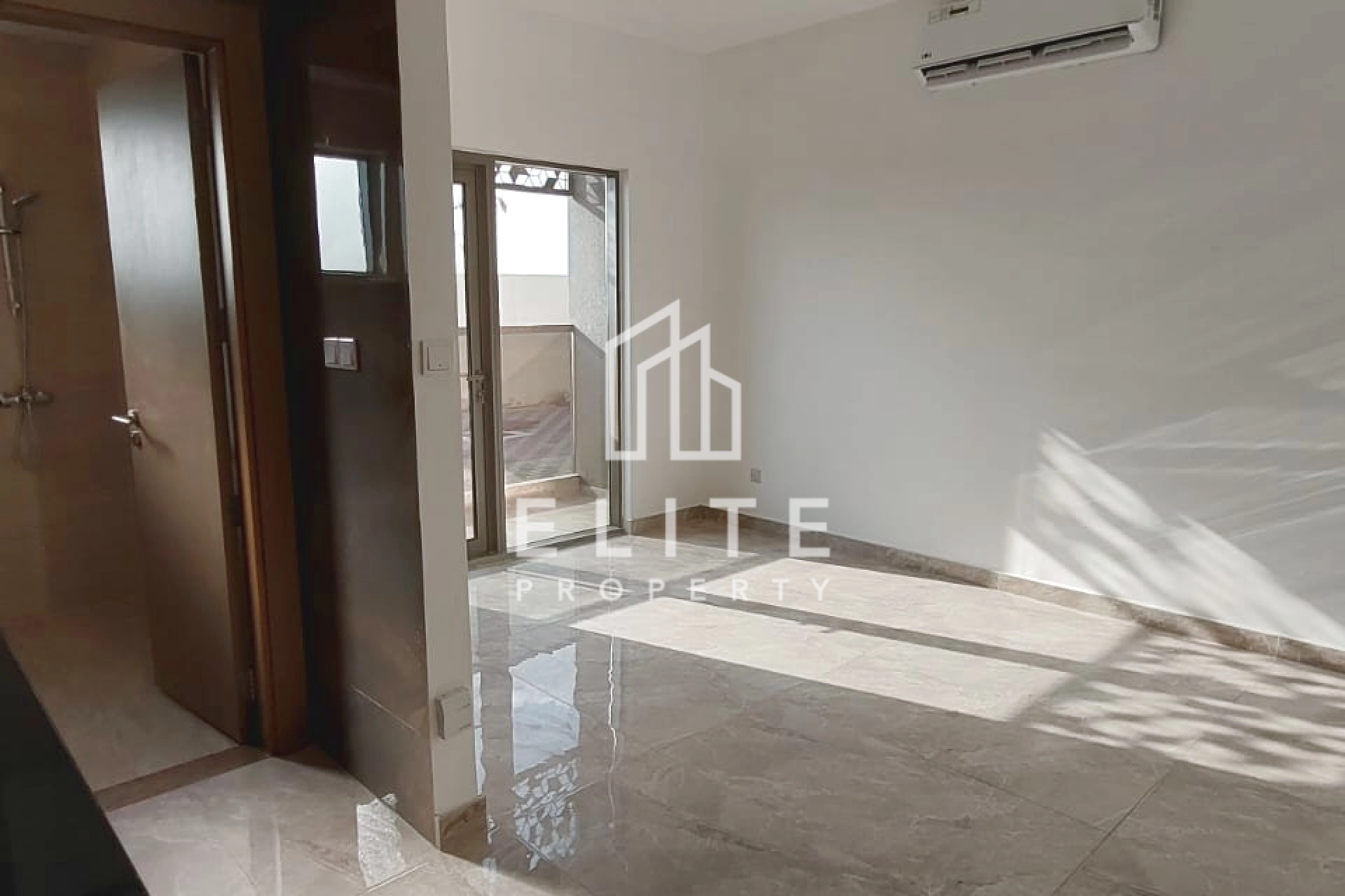 FAIRMONT RESIDENCES