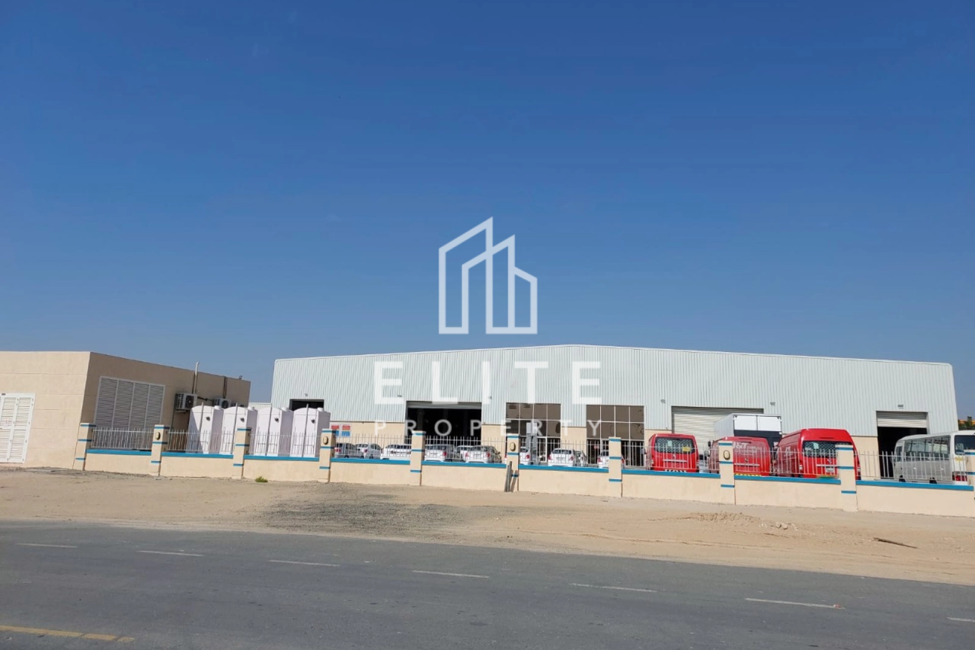 RENTED WAREHOUSE AND OFFICE BUILDING IN DIC | 8.5% NET ROI