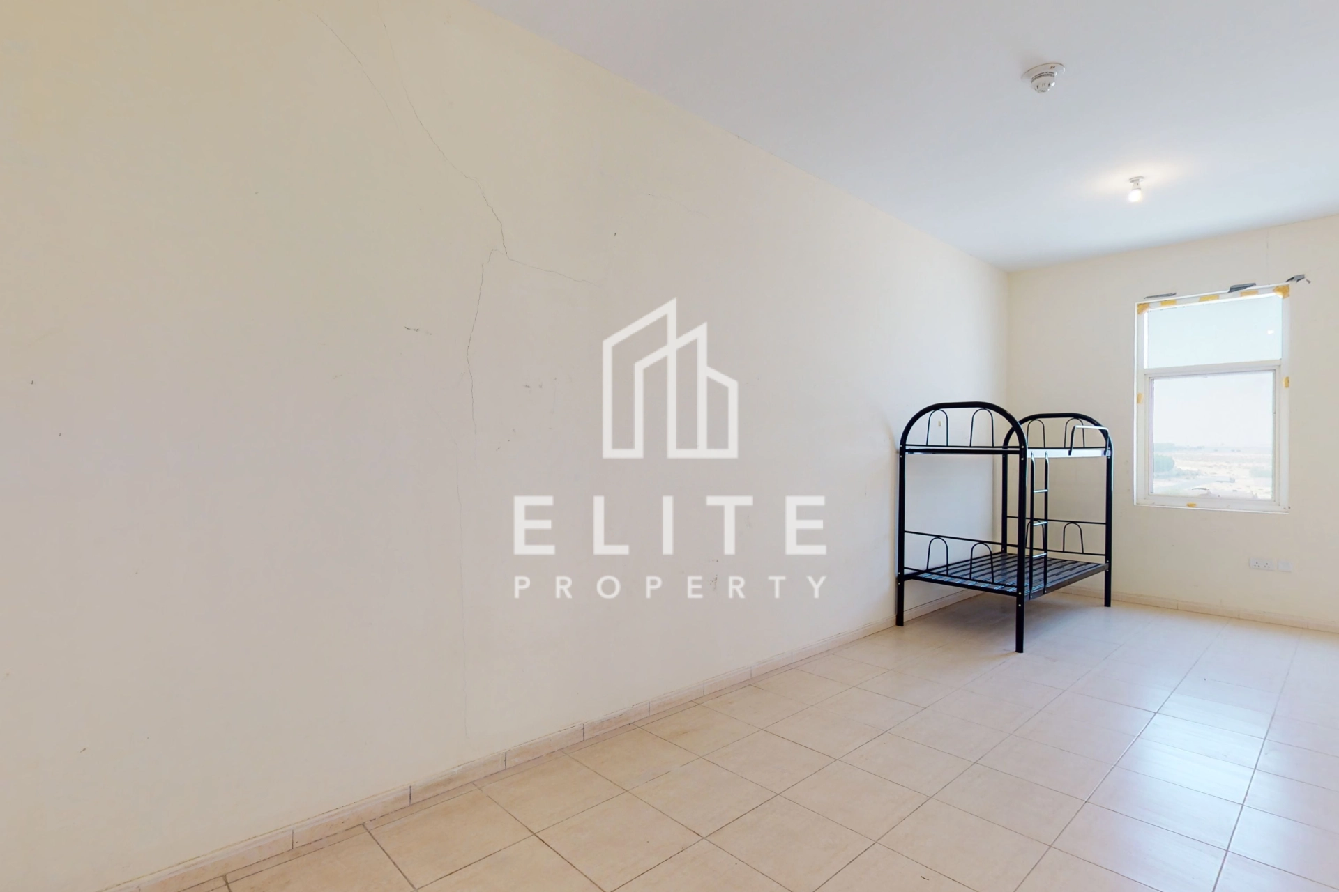 DIC LABOUR ACCOMMODATION IN TOP CONDITION FOR SALE
