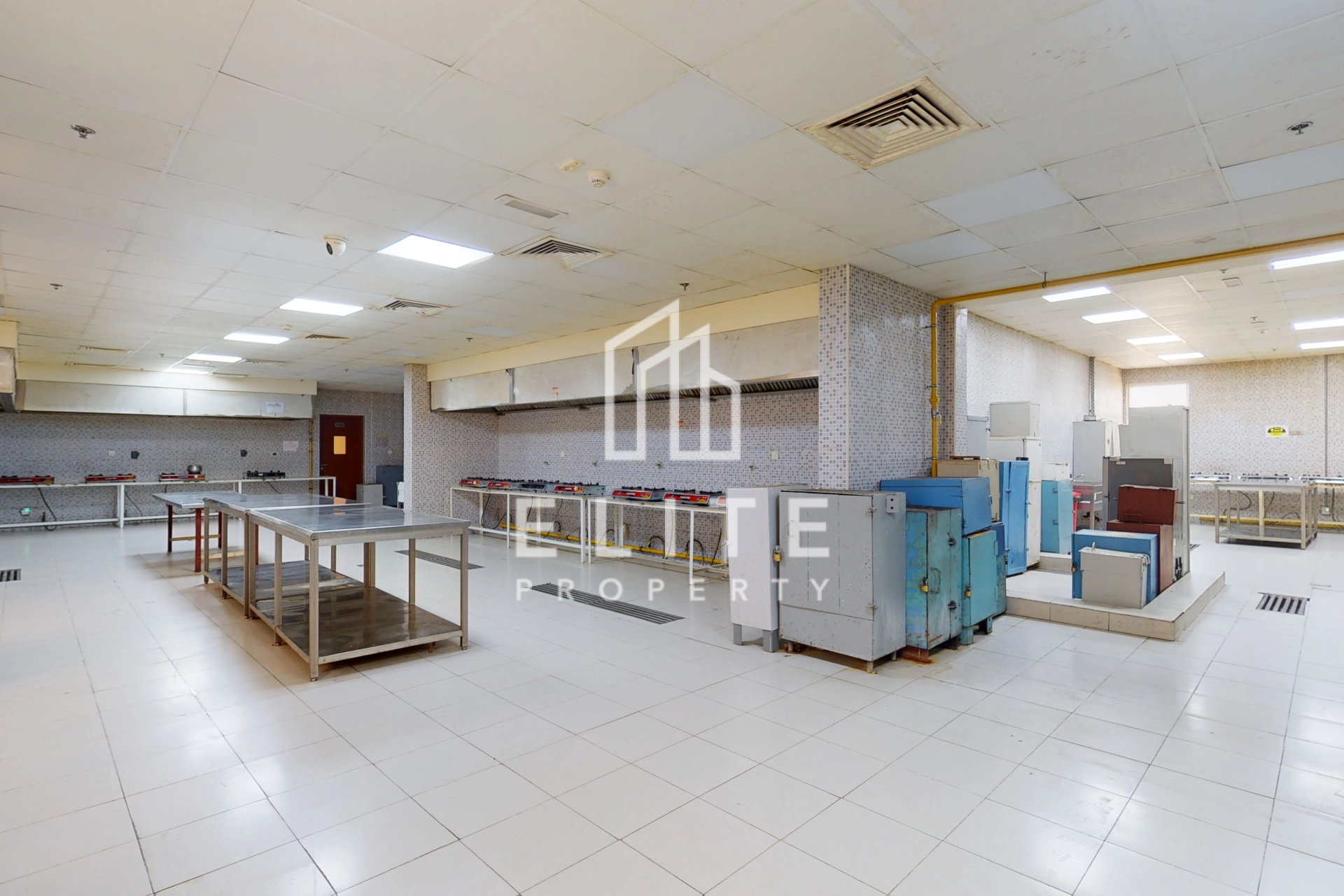 DIC LABOUR ACCOMMODATION IN TOP CONDITION FOR SALE