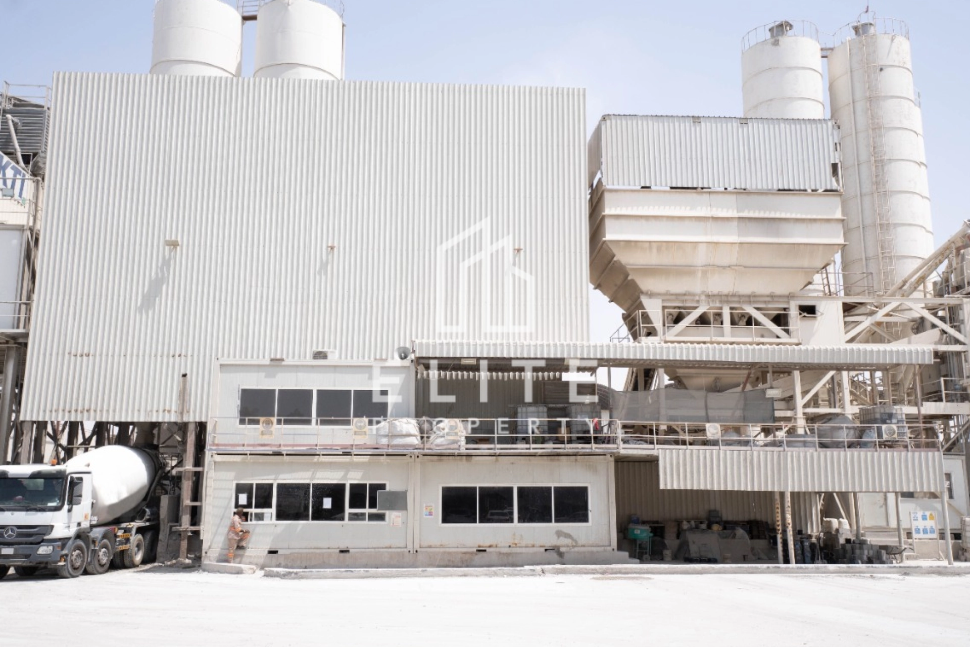 Ready Mix Concrete Plant in Al Quoz | Call Now
