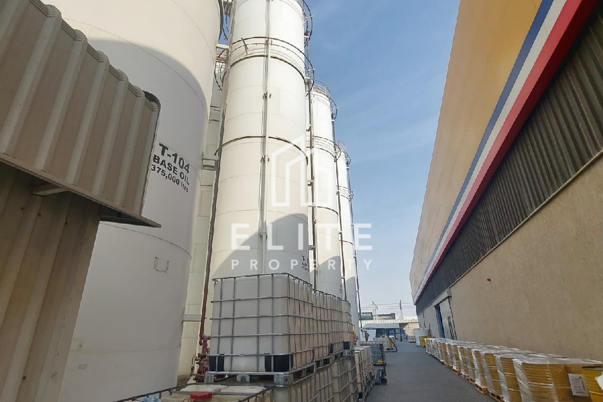 HIGH PERFORMANCE LUBRICANT FACTORY JOINT VENTURE PROPOSAL AT AN INVESTMENT OF AED 30,000,000 / USD 8,167,665