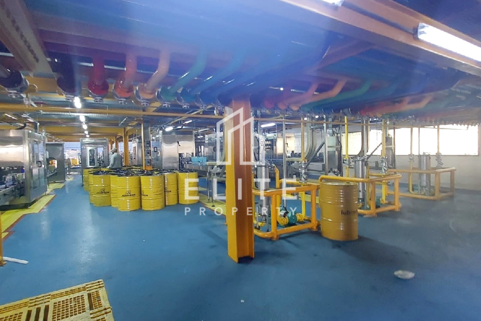 HIGH PERFORMANCE LUBRICANT FACTORY JOINT VENTURE PROPOSAL AT AN INVESTMENT OF AED 30,000,000 / USD 8,167,665