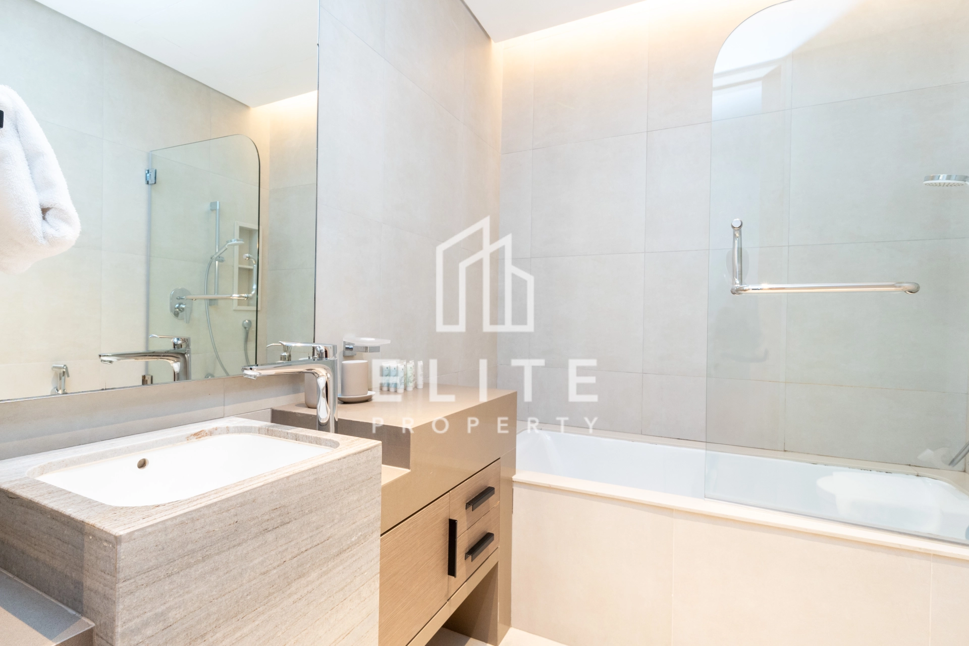 FAIRMONT RESIDENCES
