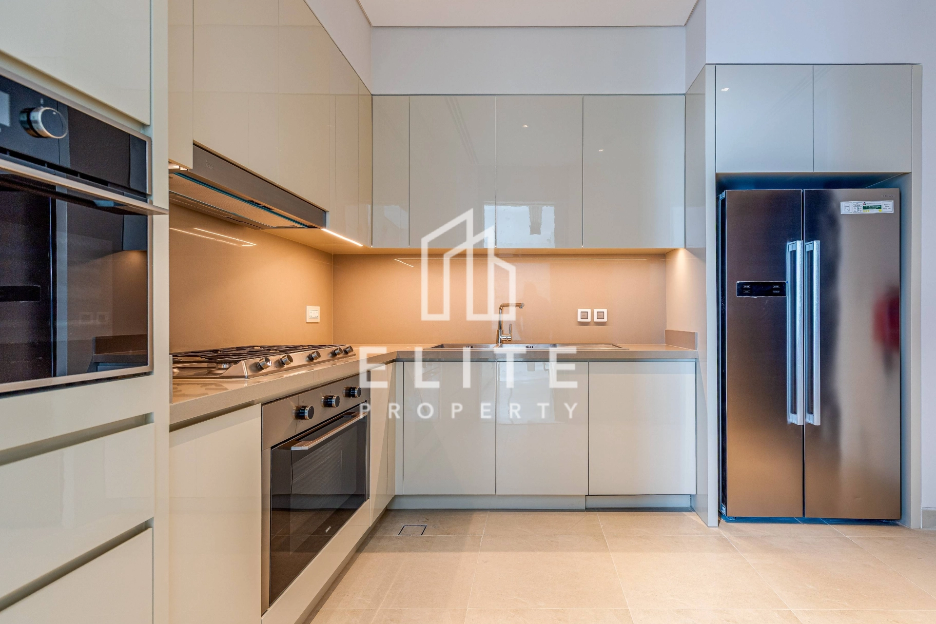 FAIRMONT RESIDENCES