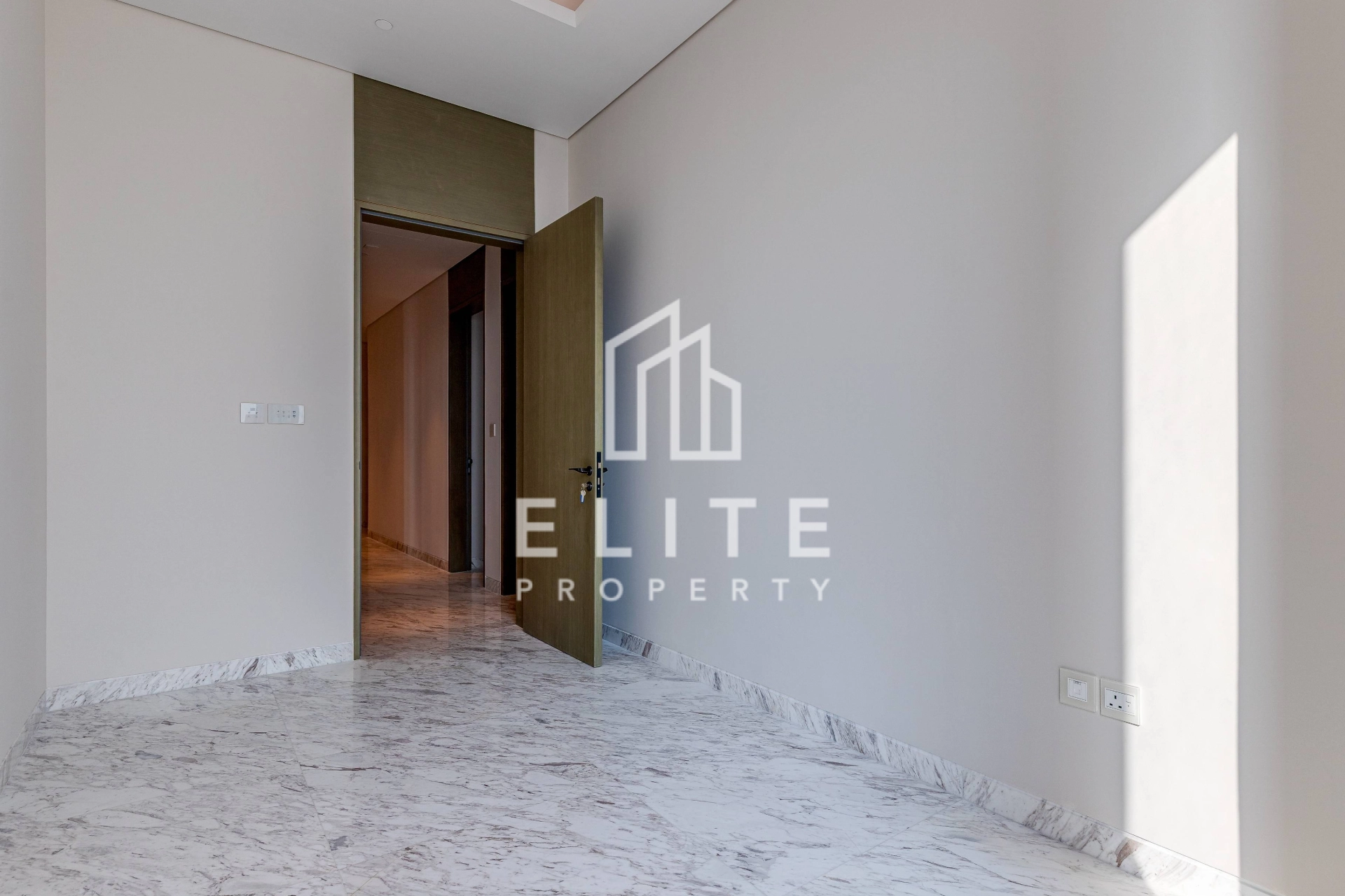 FAIRMONT RESIDENCES