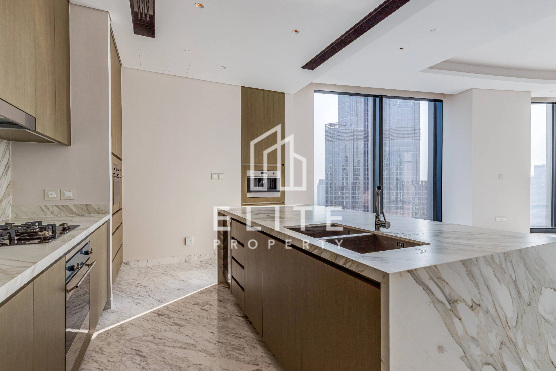 FAIRMONT RESIDENCES