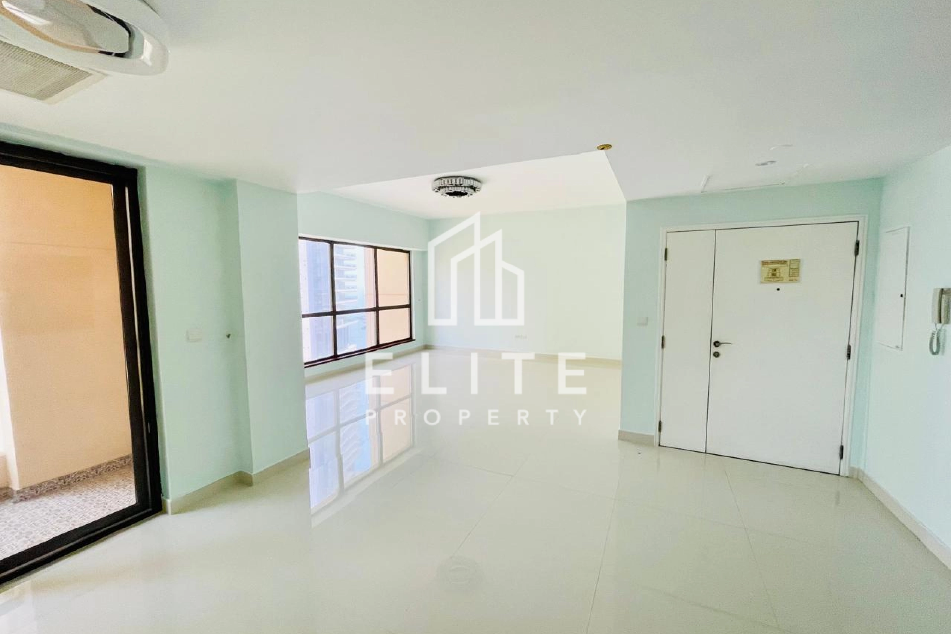 FAIRMONT RESIDENCES