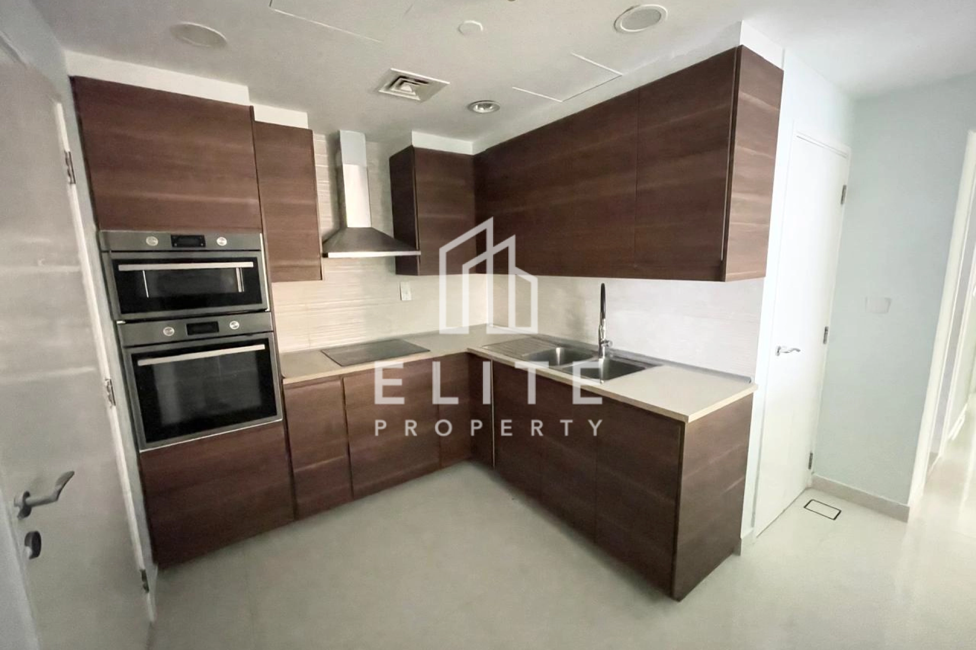 FAIRMONT RESIDENCES