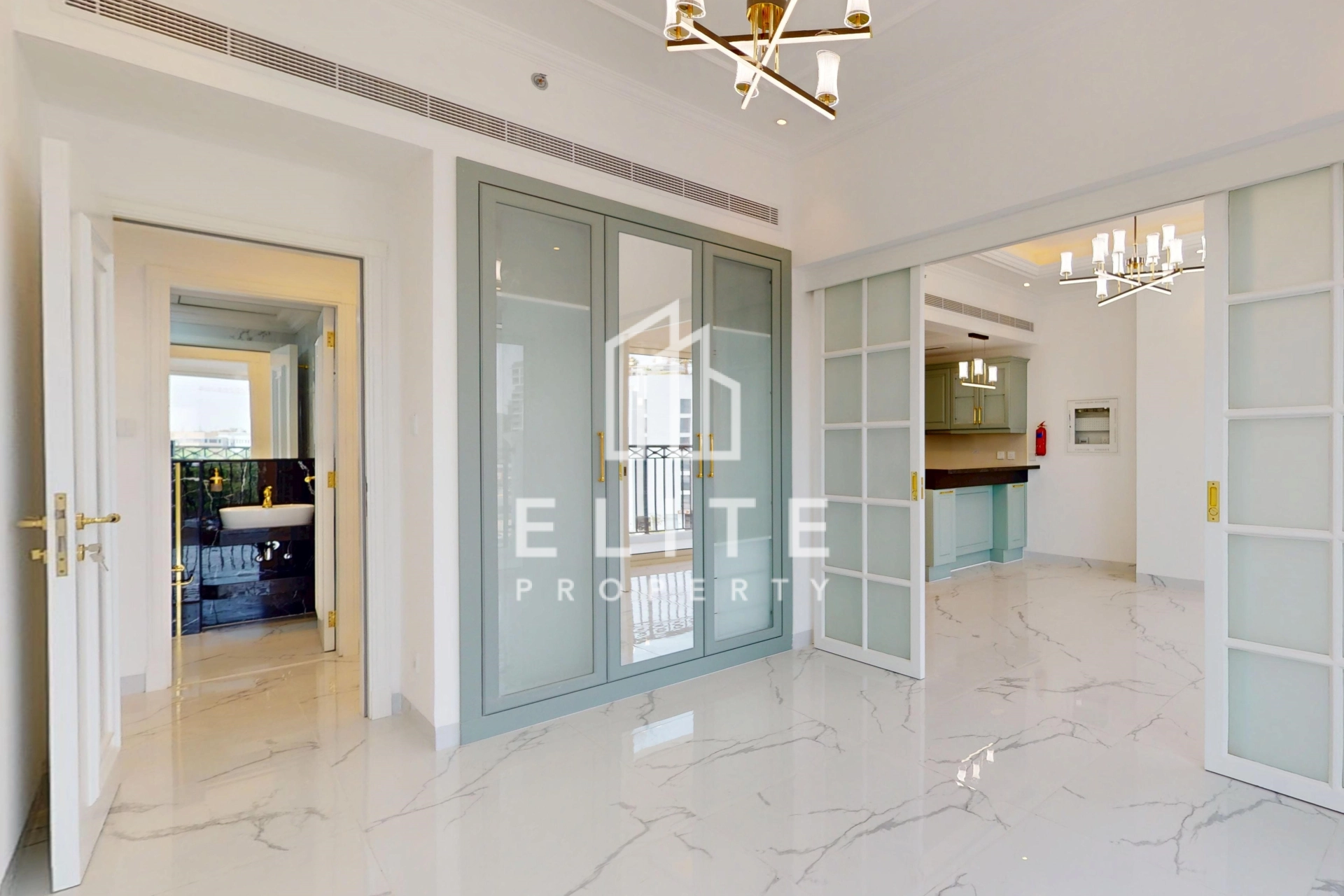 FAIRMONT RESIDENCES