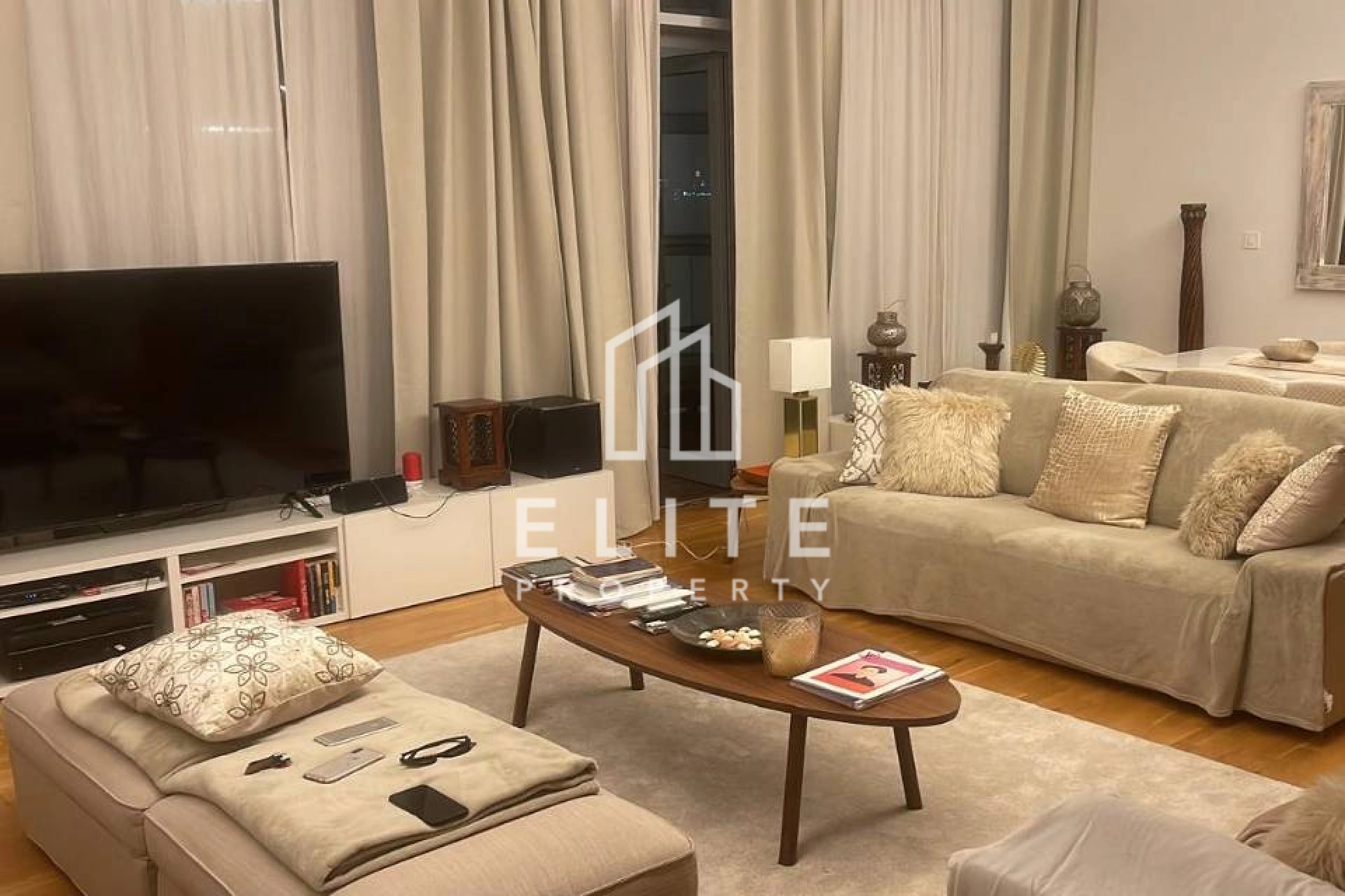 FAIRMONT RESIDENCES