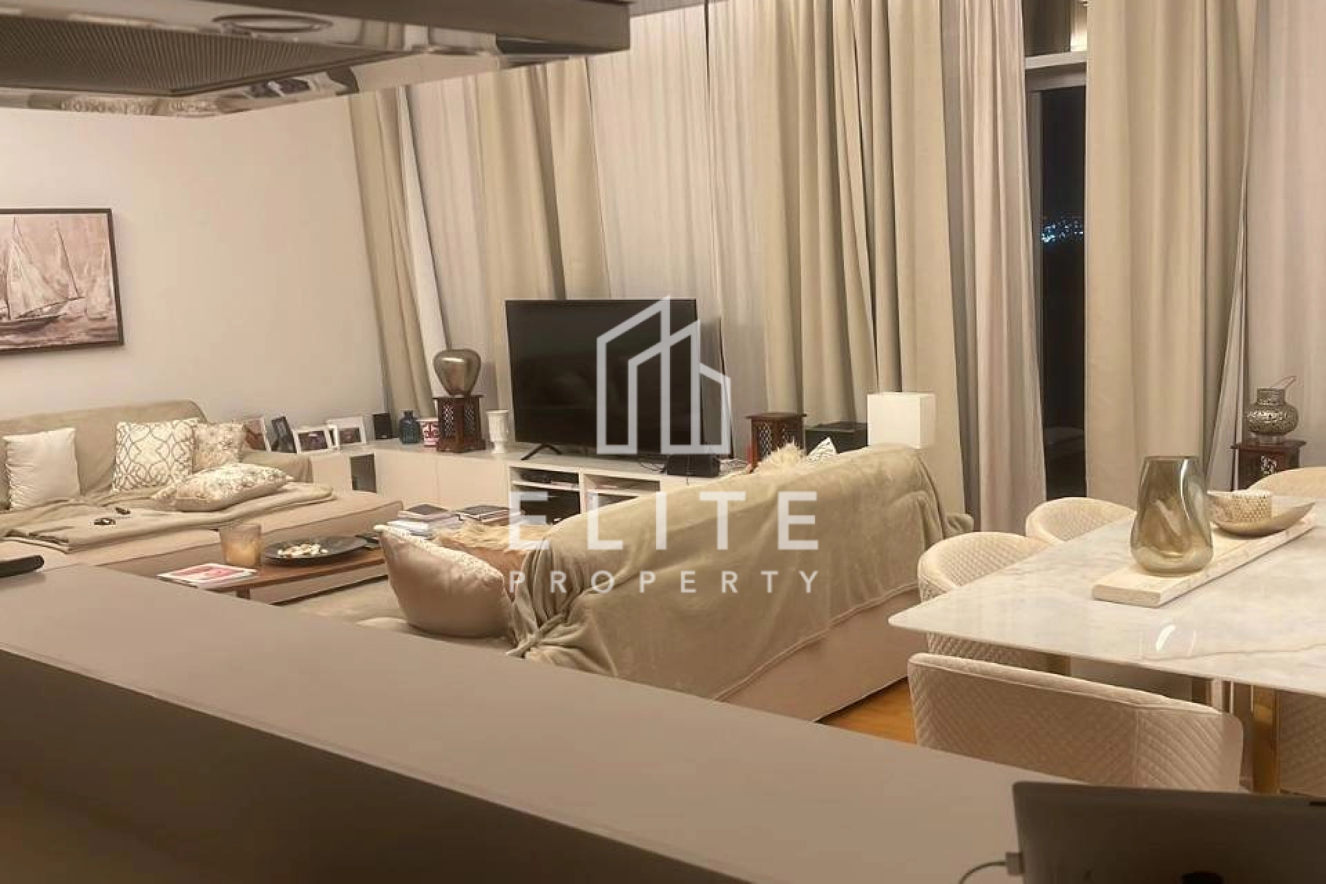 FAIRMONT RESIDENCES