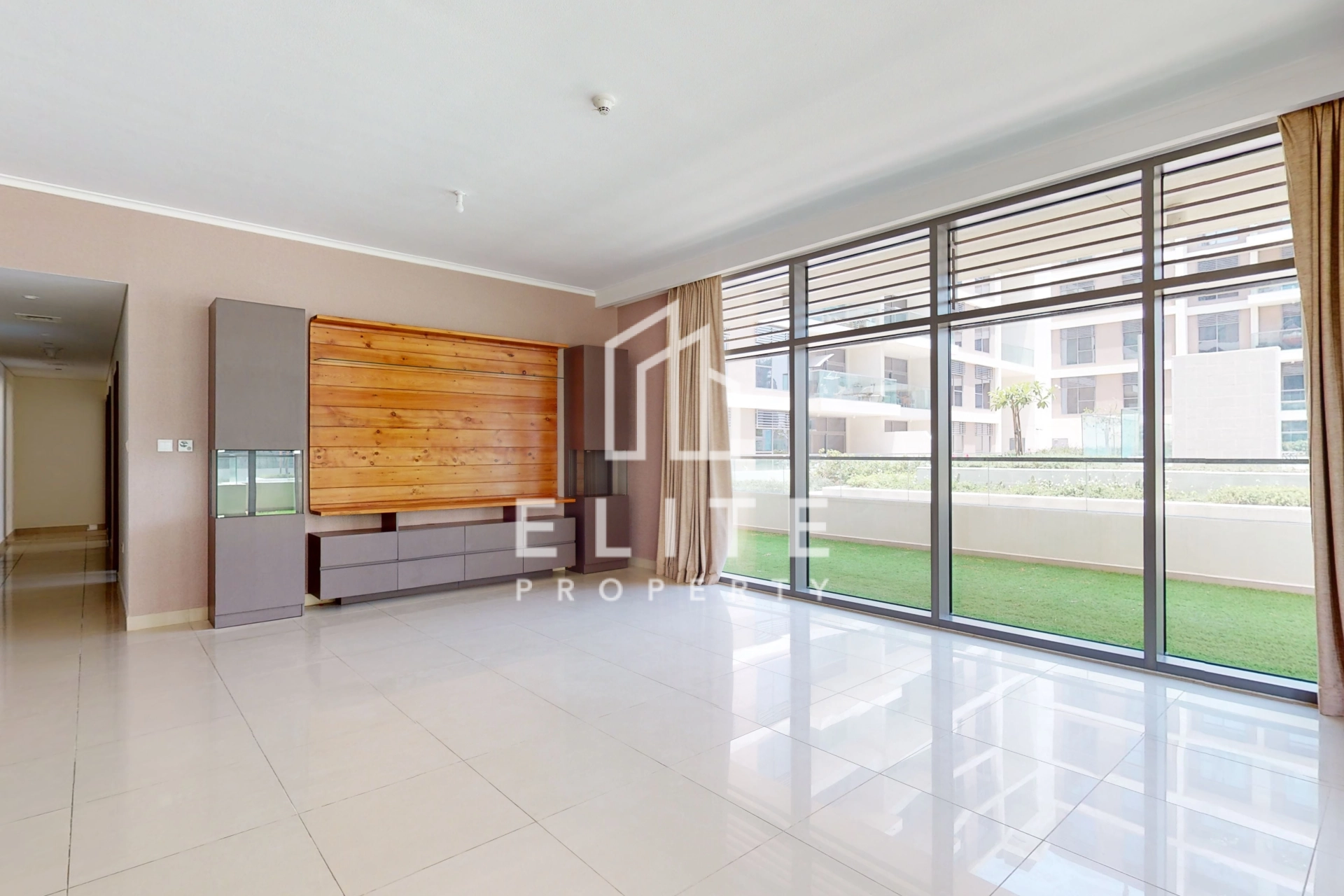 FAIRMONT RESIDENCES