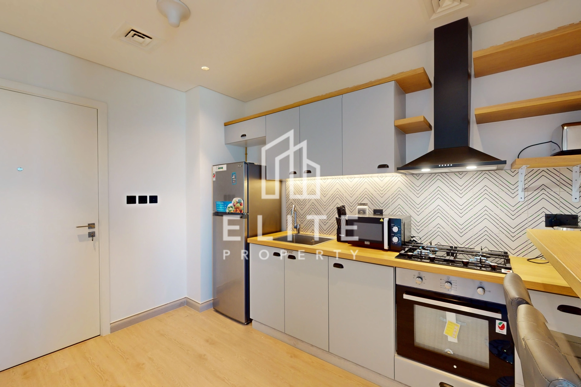 FAIRMONT RESIDENCES