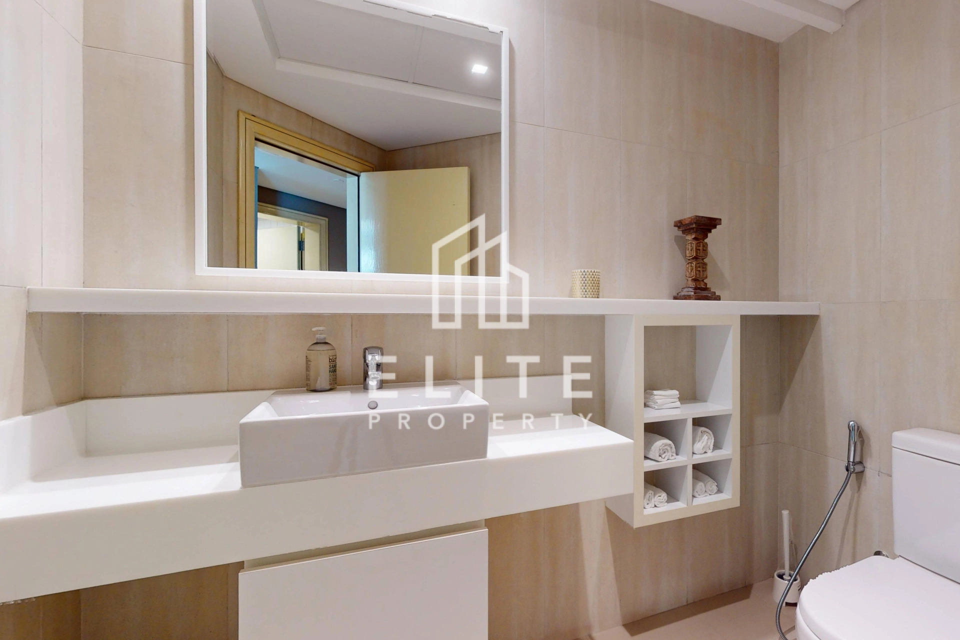FAIRMONT RESIDENCES