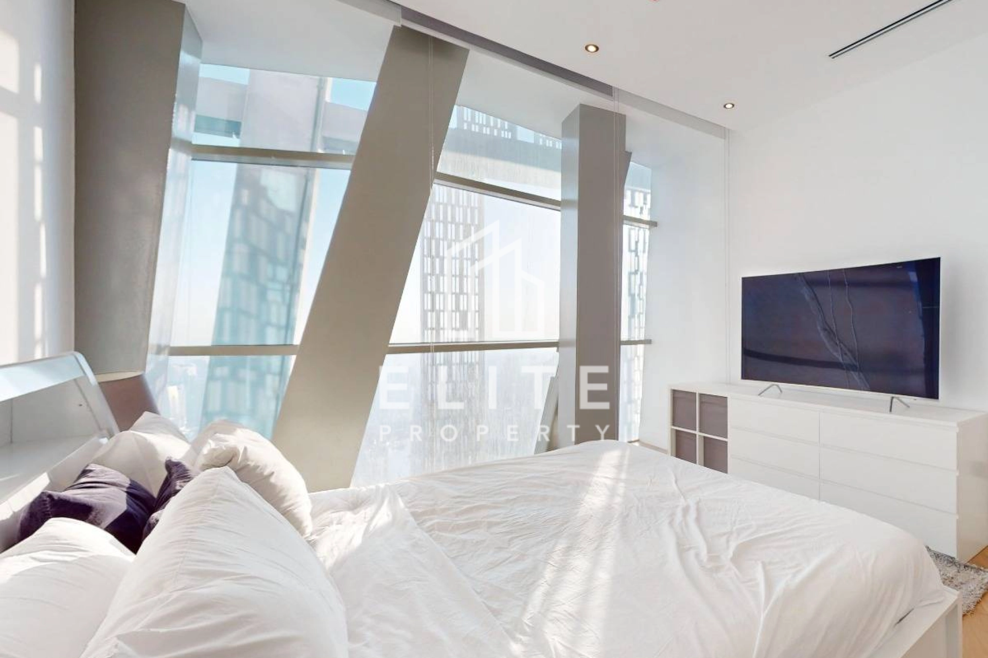 FAIRMONT RESIDENCES
